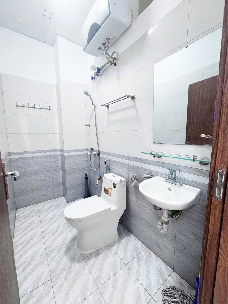Phòng trọ Studio 25m2 tại TL Housing Mỹ Đình - Nam Từ Liêm - Phòng tắm