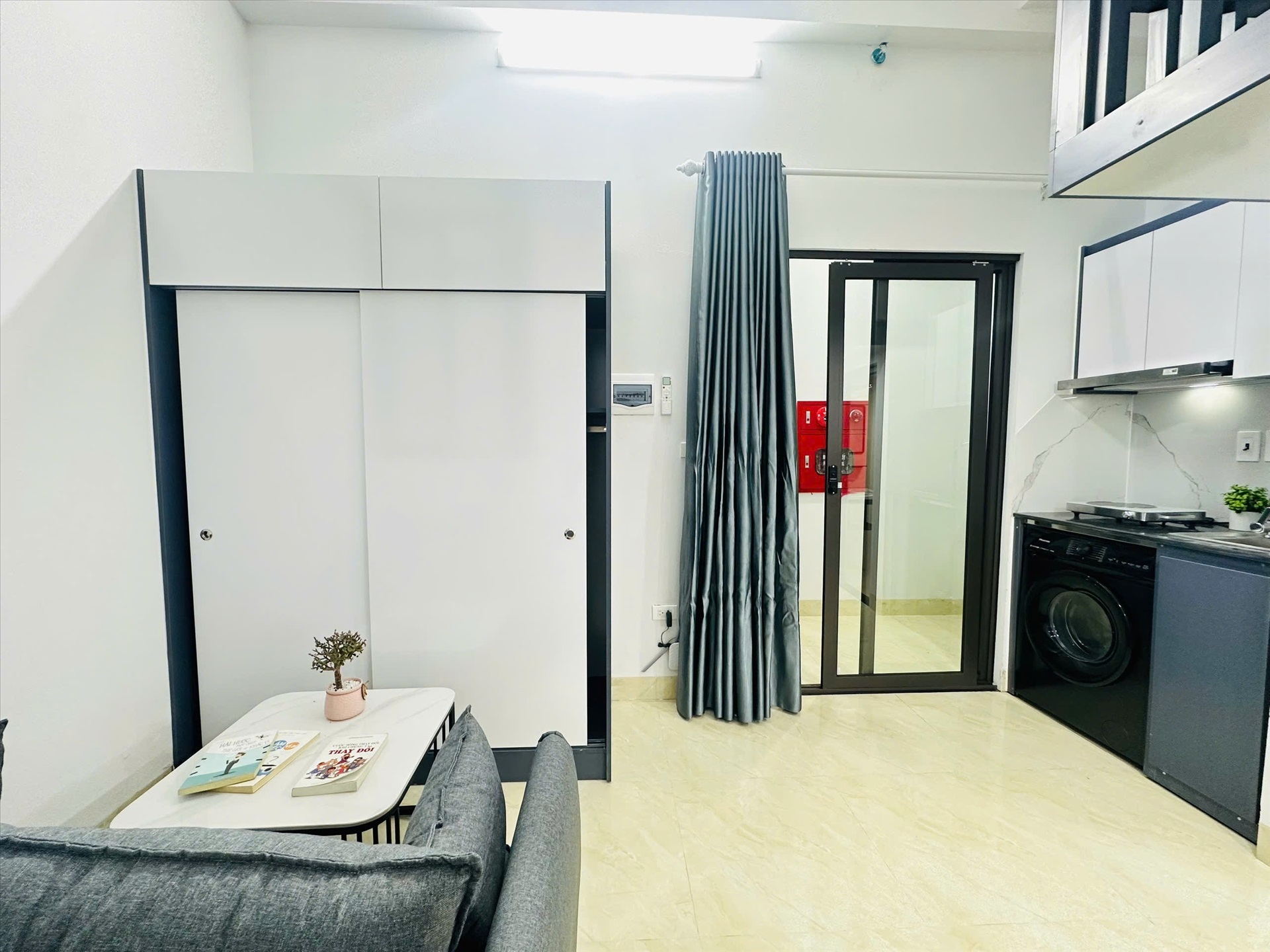 Phòng trọ Studio 20m2 tại NV Home Xã Đàn - Đống Đa - Phòng khách