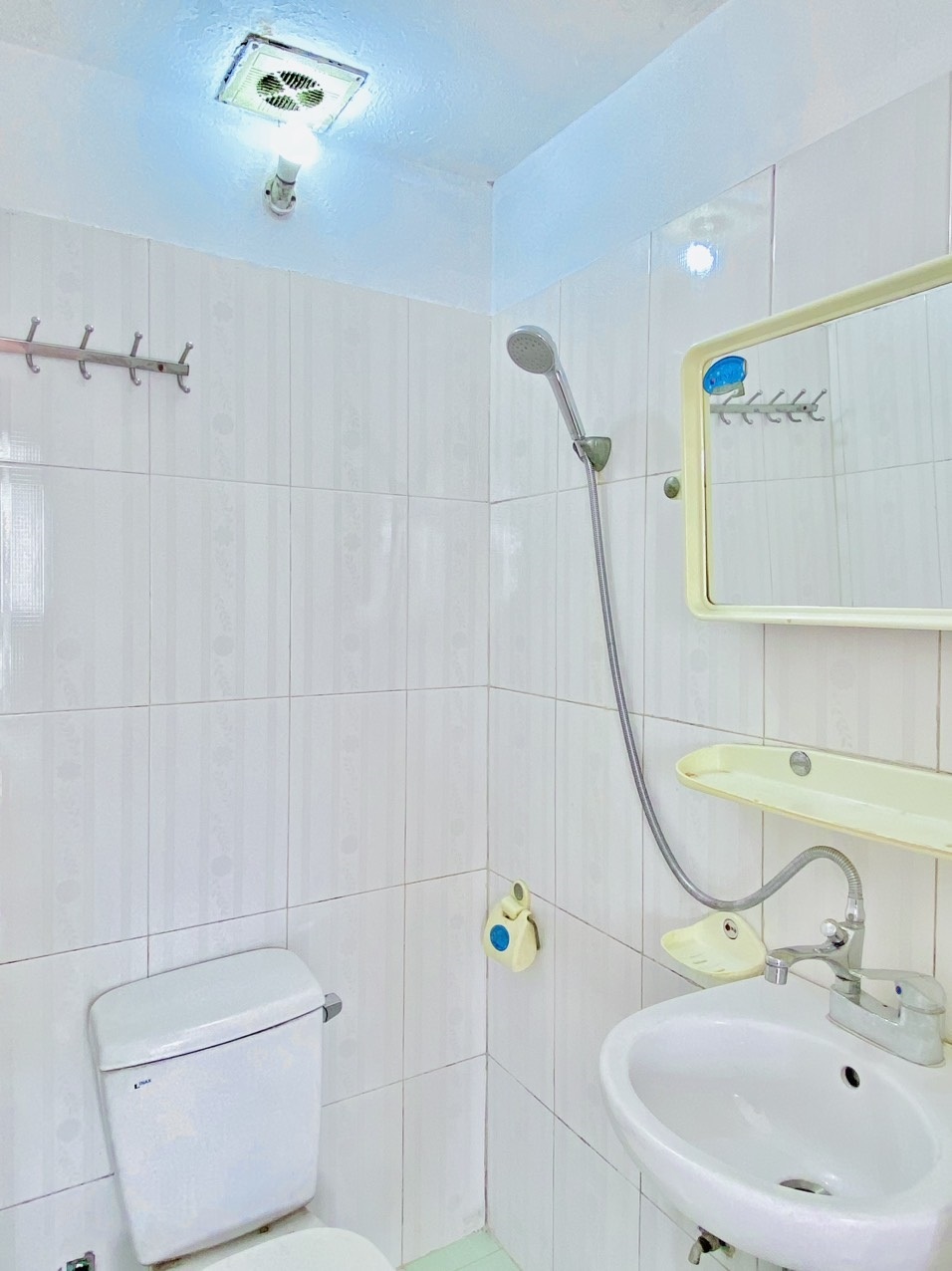 Phòng trọ Studio 25m2 tại 4PS Housing Đại Linh - Nam Từ Liêm - Phòng tắm
