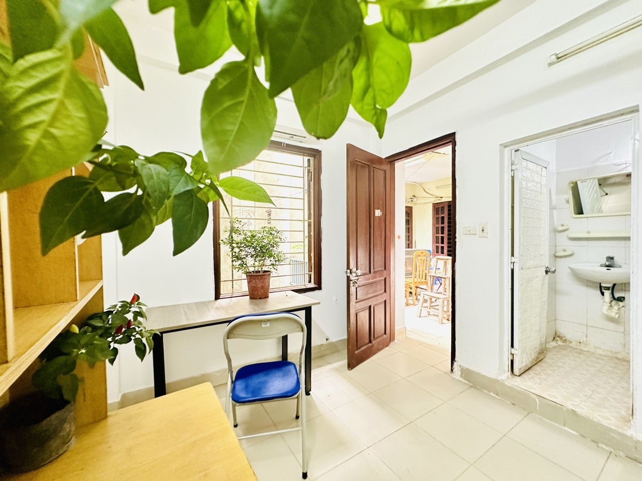 Phòng trọ Studio 24m2 tại NT House Trần Thái Tông - Cầu Giấy - Góc làm việc