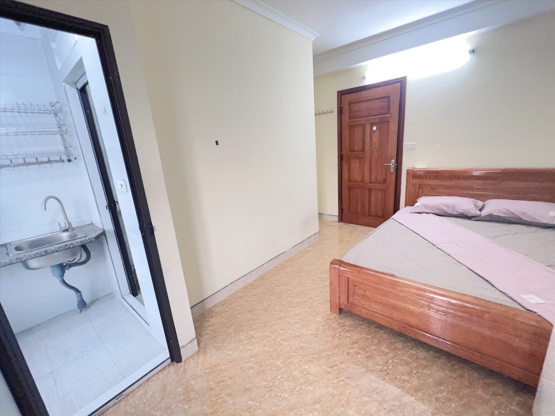 Phòng trọ Studio 28m2 tại HappyHomes Hồ Tùng Mậu - Cầu Giấy - Phòng ngủ