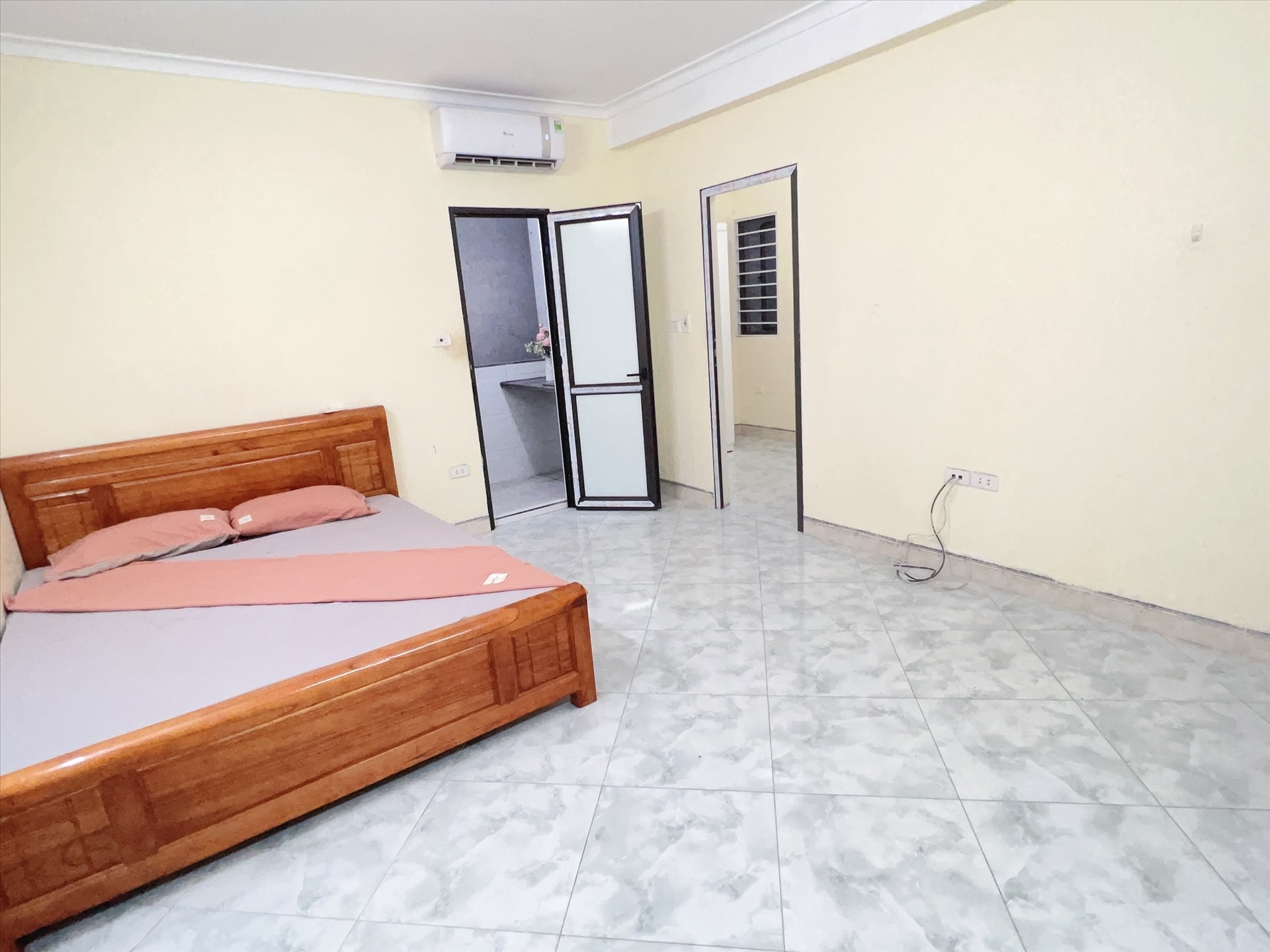 Phòng trọ Studio 28m2 tại HappyHomes Hồ Tùng Mậu - Cầu Giấy - Phòng ngủ