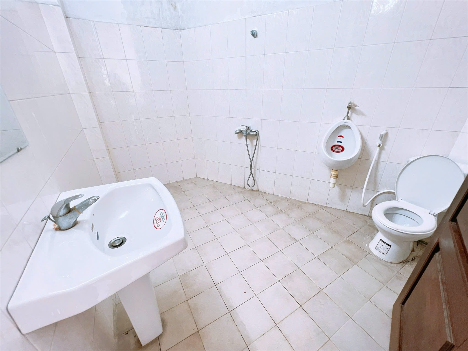 Phòng trọ Studio 28m2 tại HappyHomes Hàng Cháo - Đống Đa - Phòng tắm