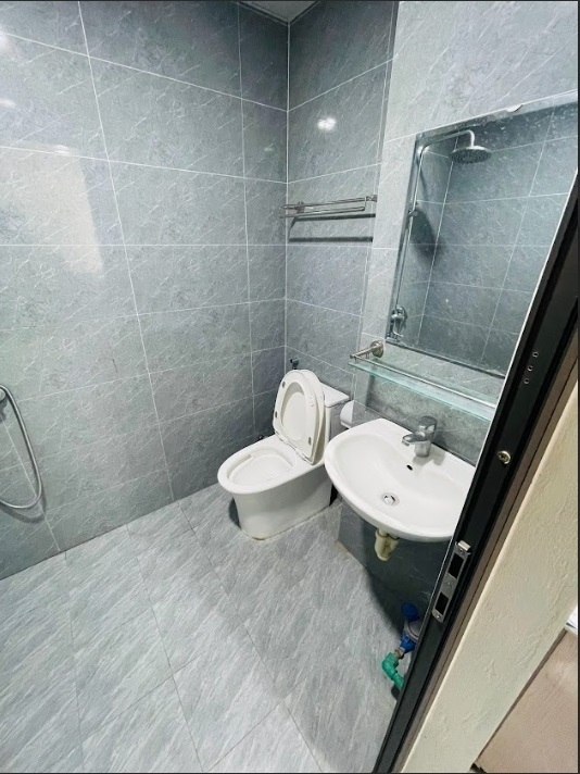 Phòng trọ Studio 25m2 tại TA Home 1 Phú Diễn - Bắc Từ Liêm - Phòng tắm