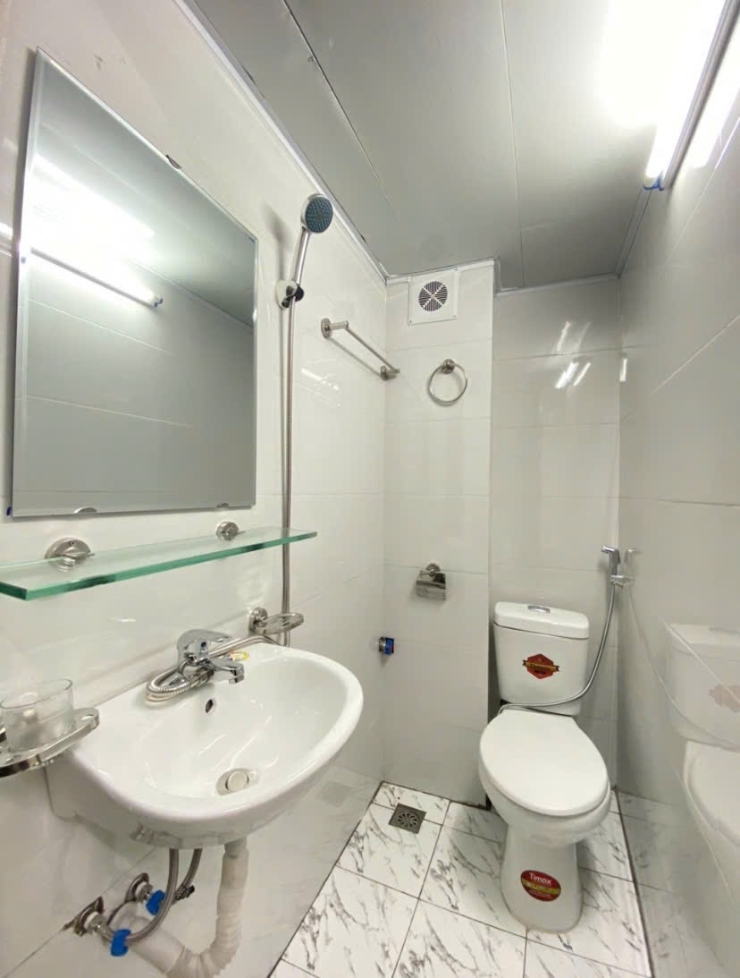 Phòng trọ Studio 23m2 tại 4PS Housing Tạ Quang Bửu - Hai Bà Trưng - Phòng tắm