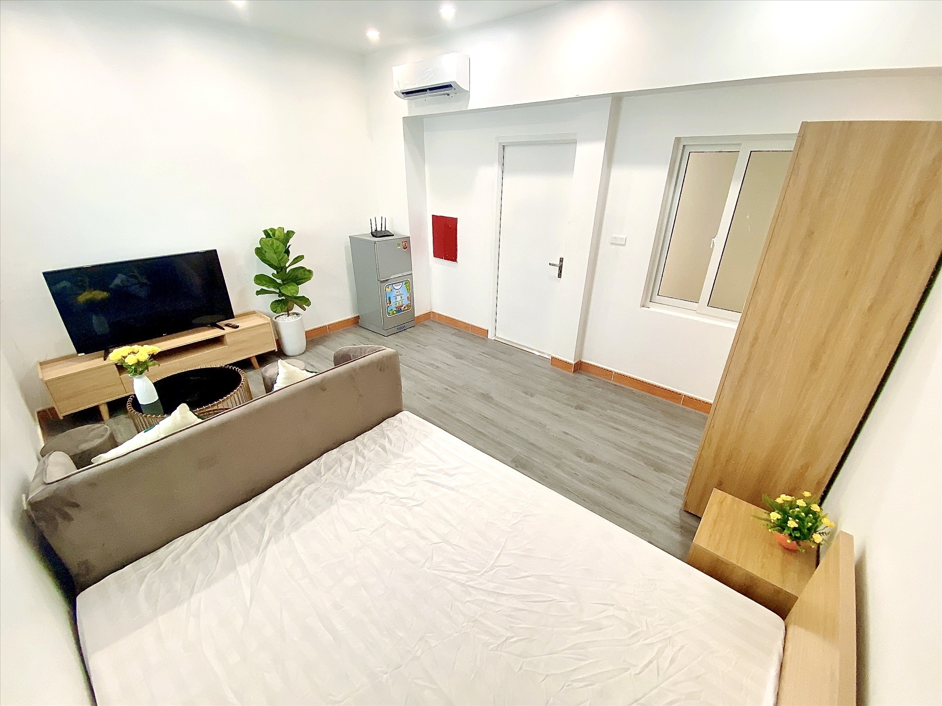 Phòng trọ Studio 24m2 tại Blue Homes Linh Lang - Ba Đình - Phòng ngủ