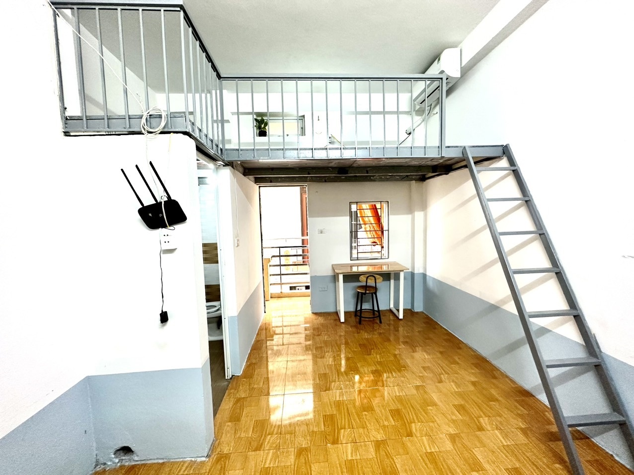 Phòng trọ Studio 20m2 tại Trường Trịnh Home Kim Giang - Hoàng Mai - Phòng khách