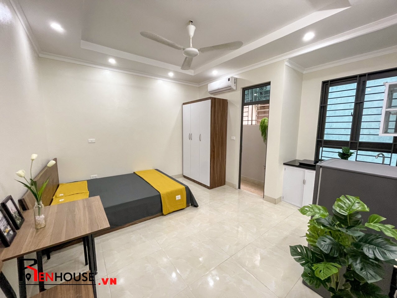 Phòng trọ Studio 30m2 tại RenHouse 1 Cầu Giấy - Cầu Giấy - Phòng ngủ