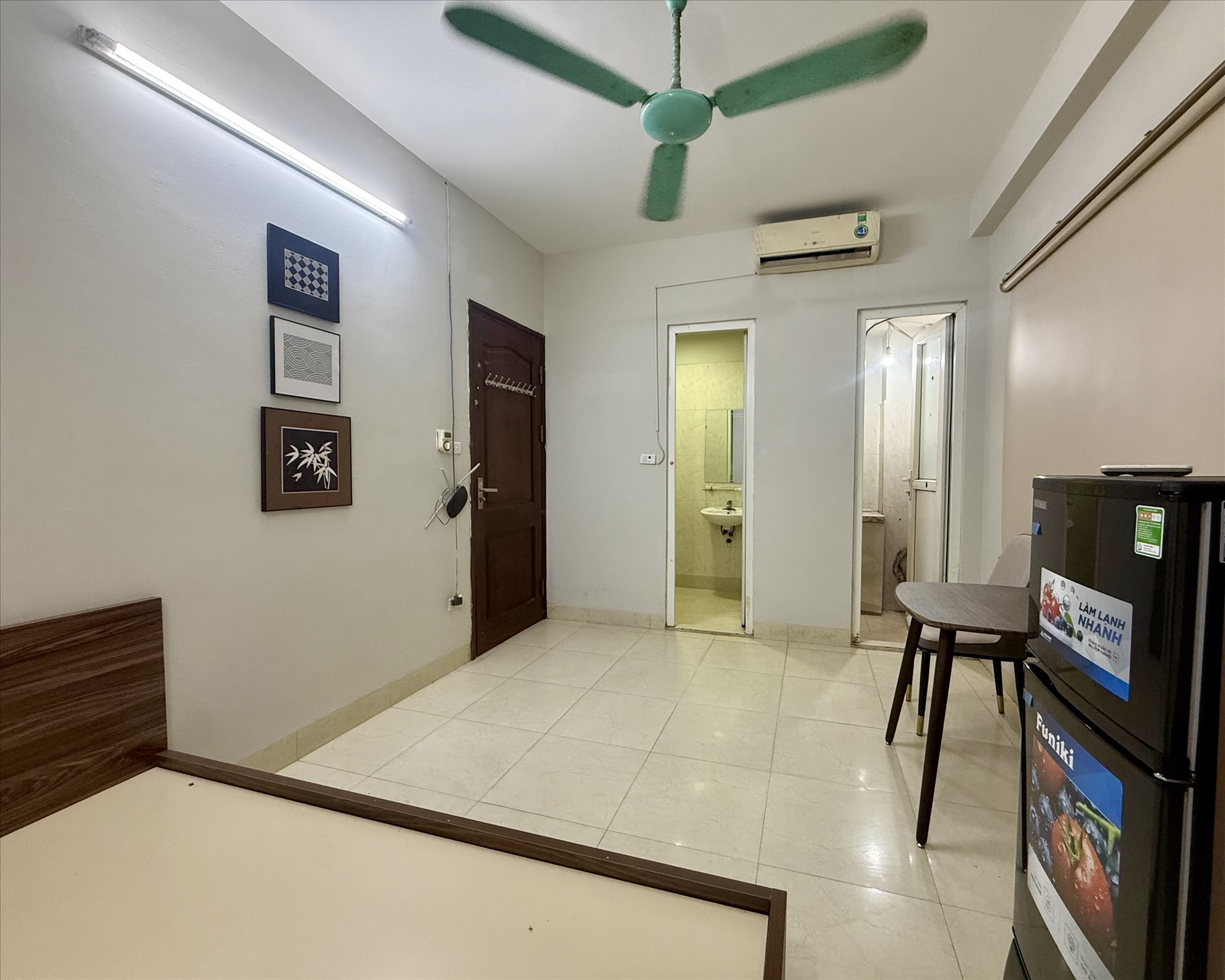 Phòng trọ Studio 25m2 tại TH Apartment Khương Hạ - Thanh Xuân - Phòng khách