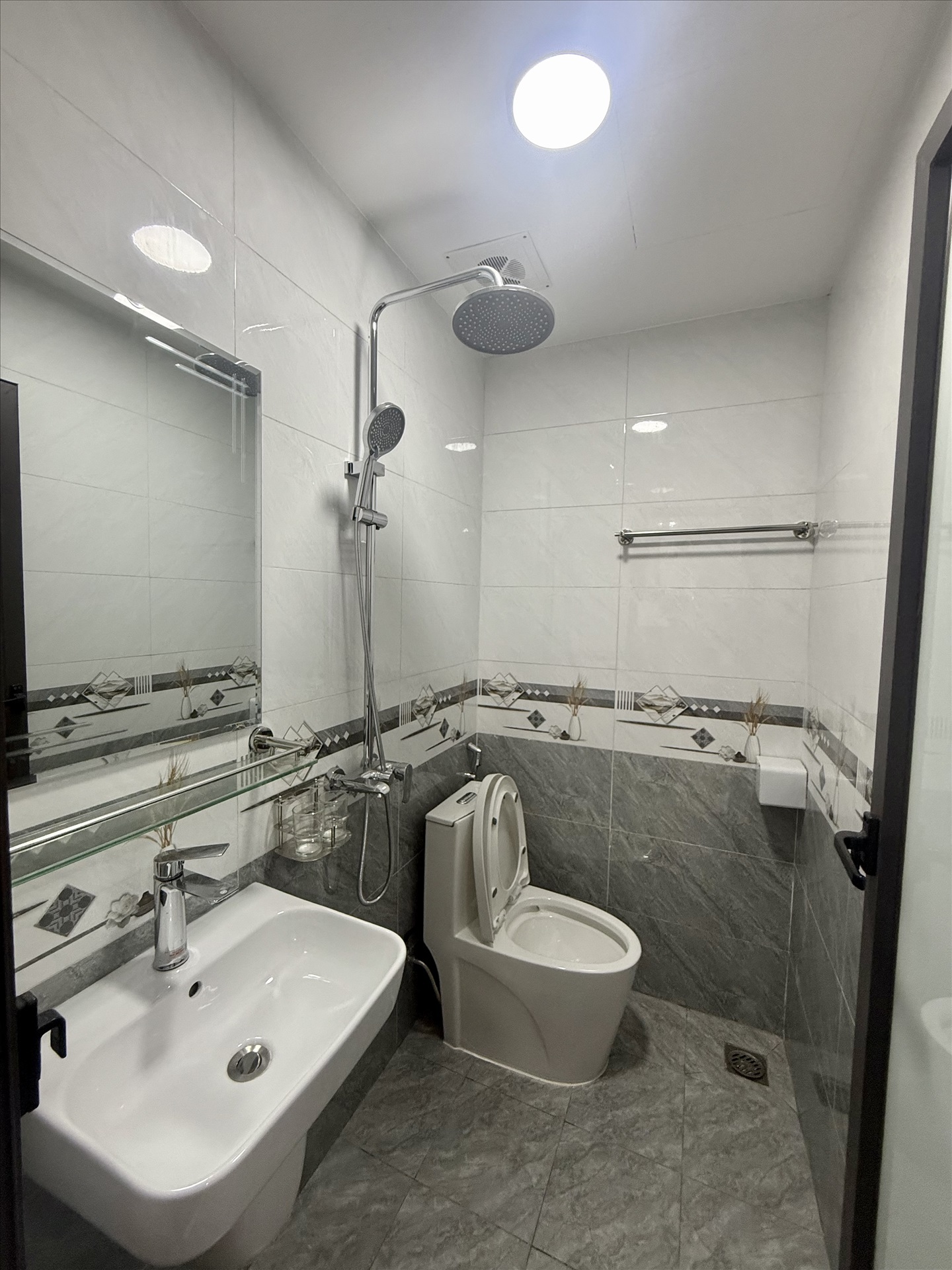 Phòng trọ Studio 25m2 tại TH Apartment Xuân Đỉnh - Bắc Từ Liêm - Phòng tắm