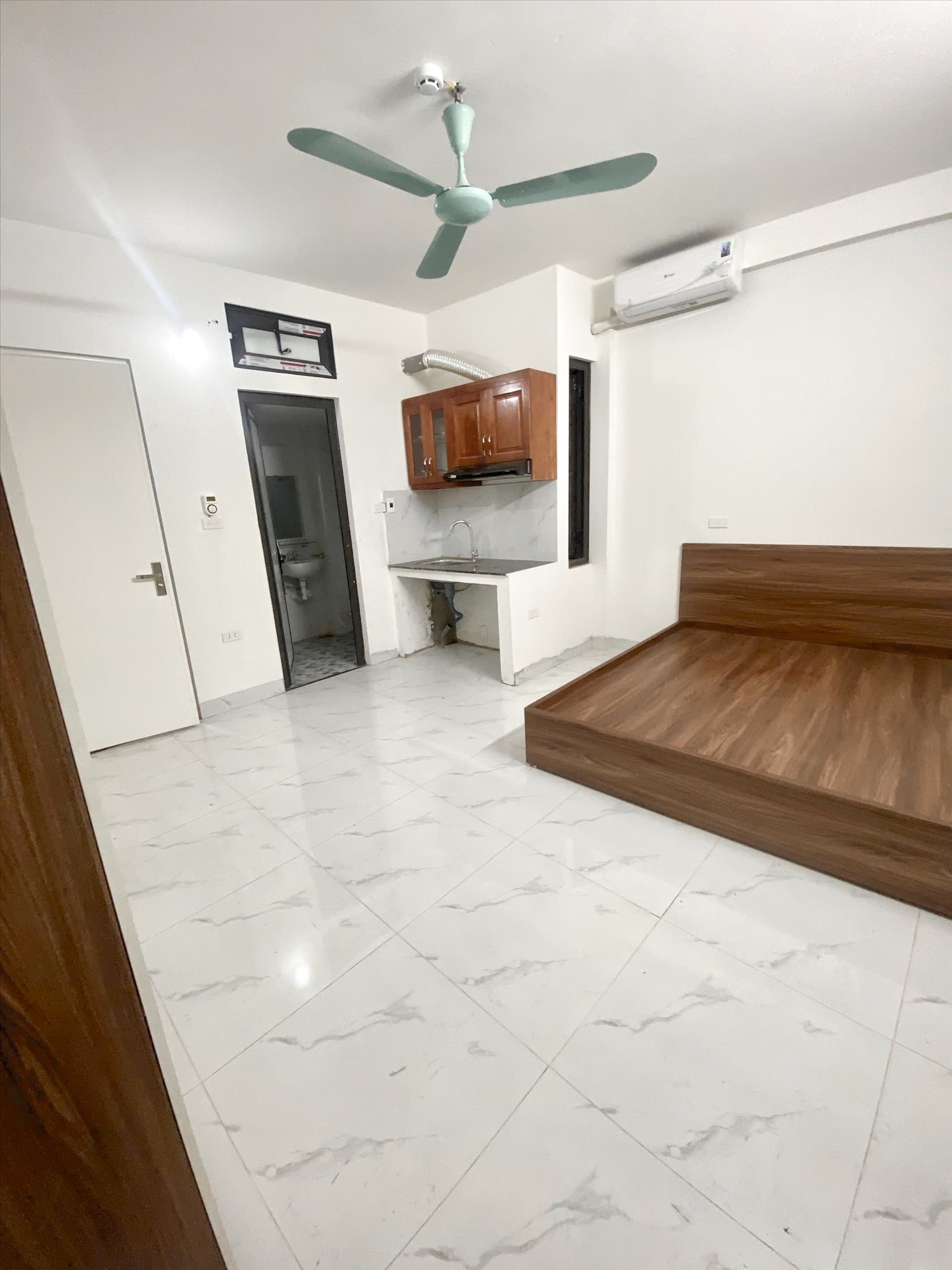 Phòng trọ Studio 22m2 tại CT House Đại Linh - Nam Từ Liêm - Phòng bếp