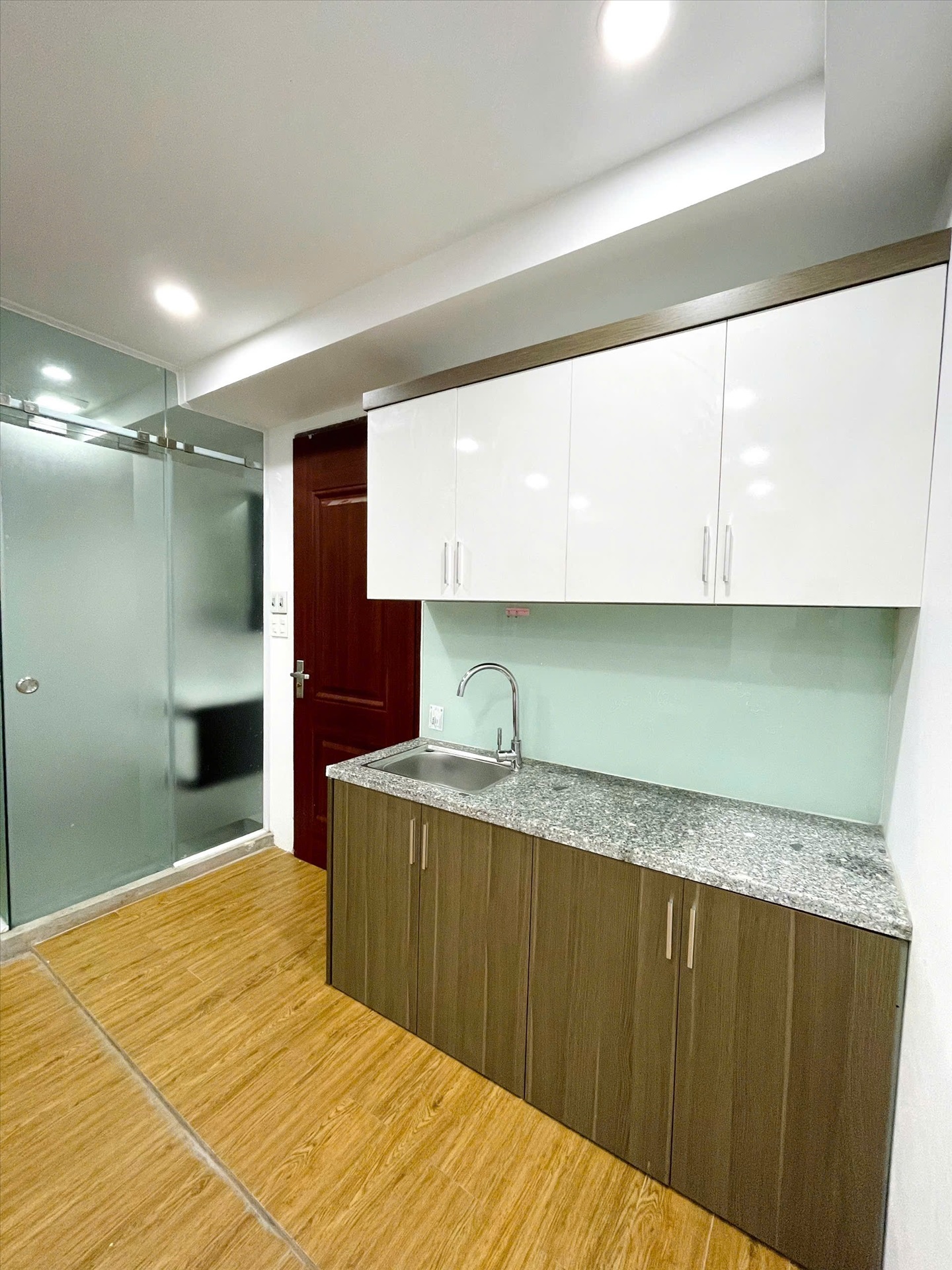 Phòng trọ 1 Phòng ngủ 20m2 tại TT House 3 Đường Láng - Đống Đa - Phòng bếp