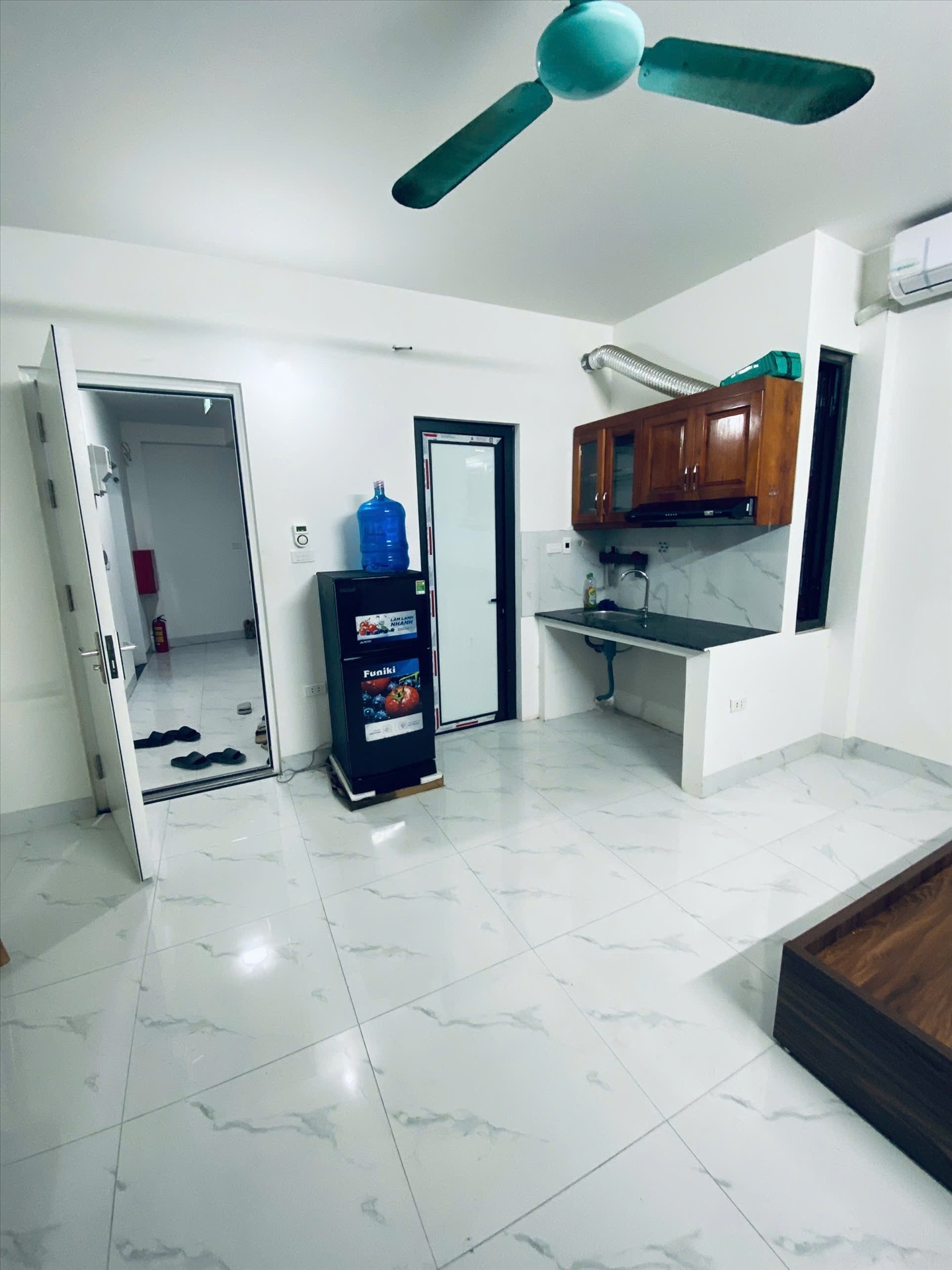 Phòng trọ Studio 35m2 tại CT House Đại Linh - Nam Từ Liêm - Phòng bếp