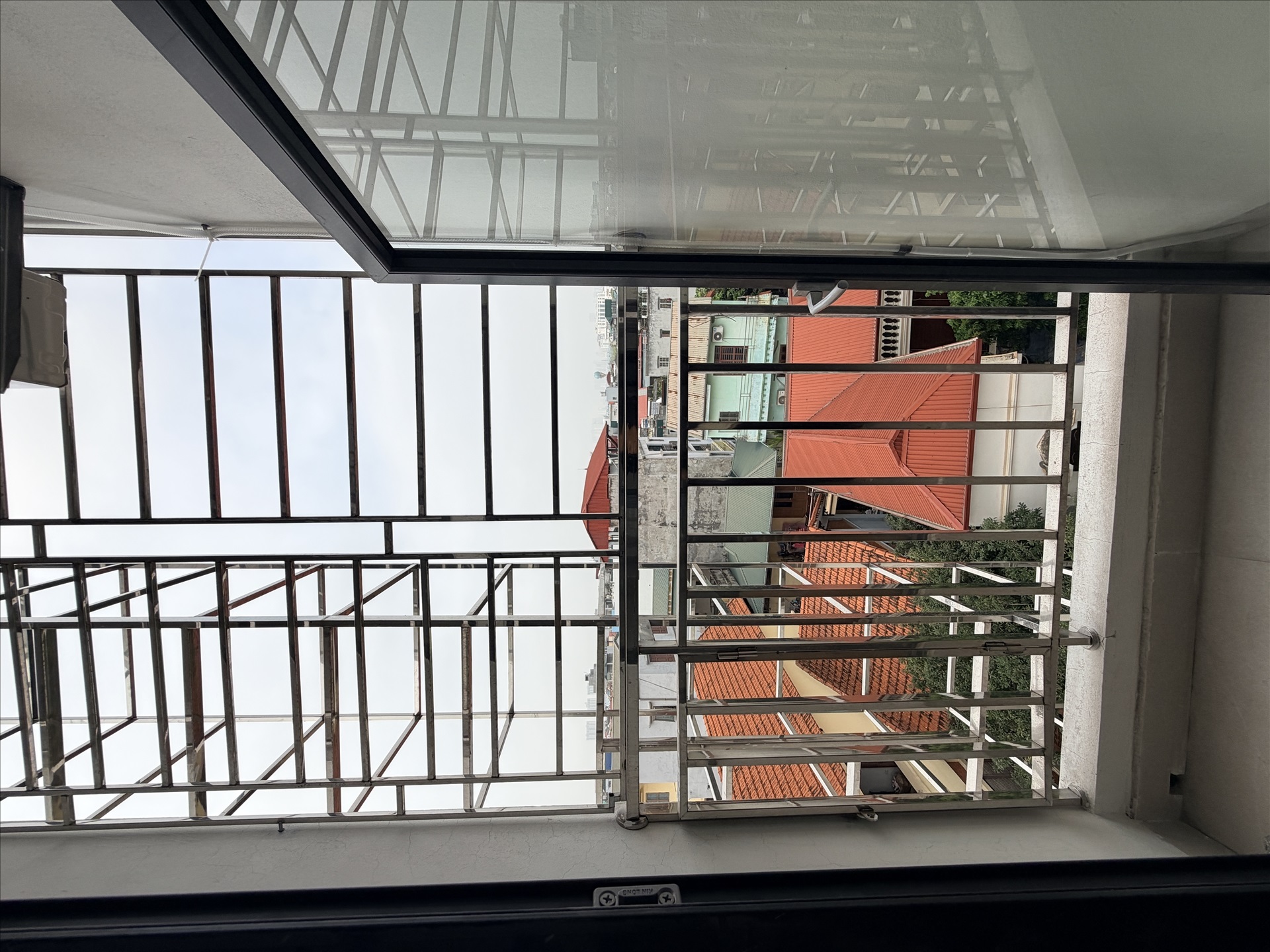 Phòng trọ Duplex 30m2 tại VNFI House Tây Mỗ - Nam Từ Liêm - Ban công