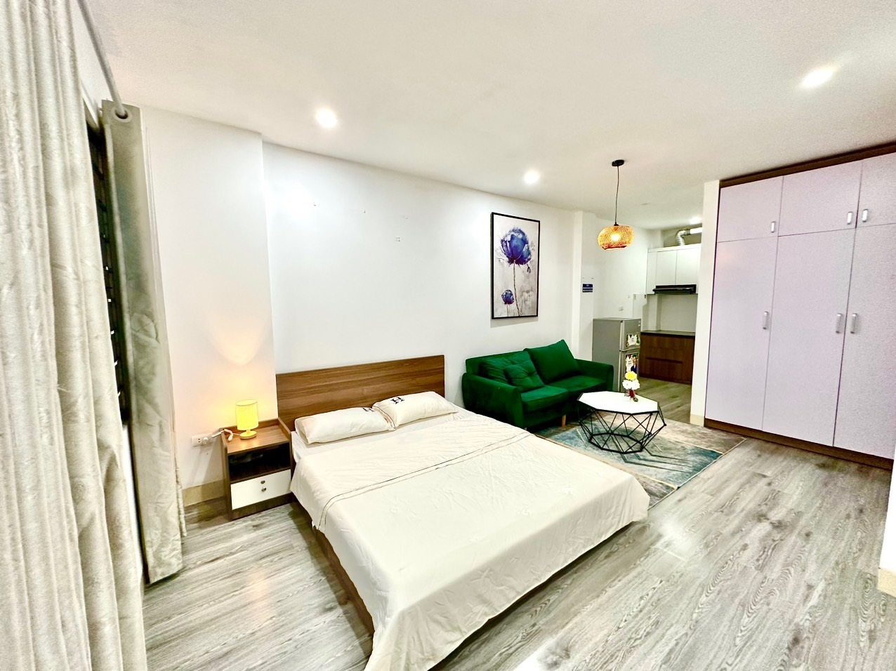 Phòng trọ Studio 30m2 tại DT Apartment Nguyễn Ngọc Vũ - Cầu Giấy - Phòng ngủ