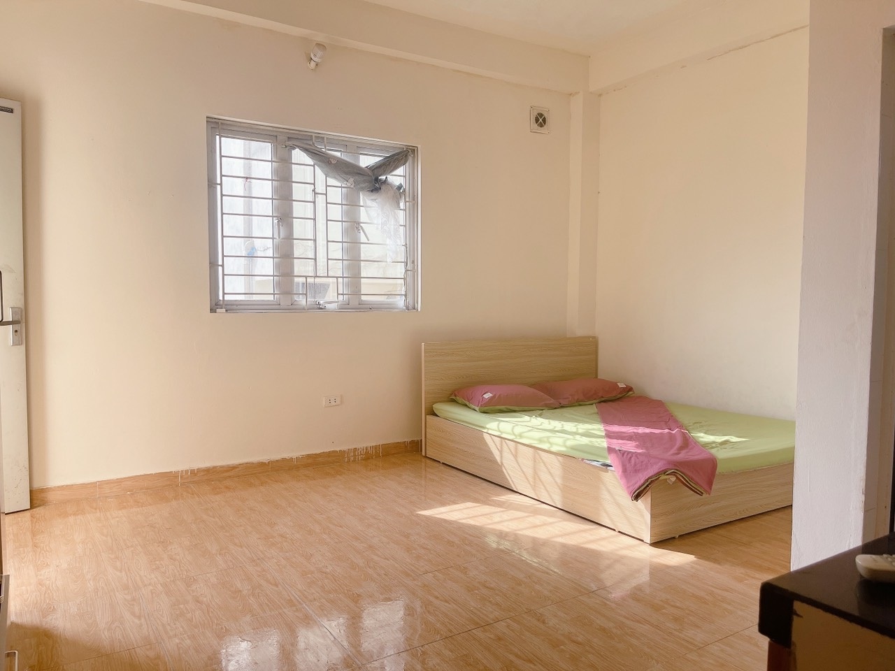 Phòng trọ Studio 25m2 tại HappyHomes Lạc Long Quân - Cầu Giấy - Phòng ngủ
