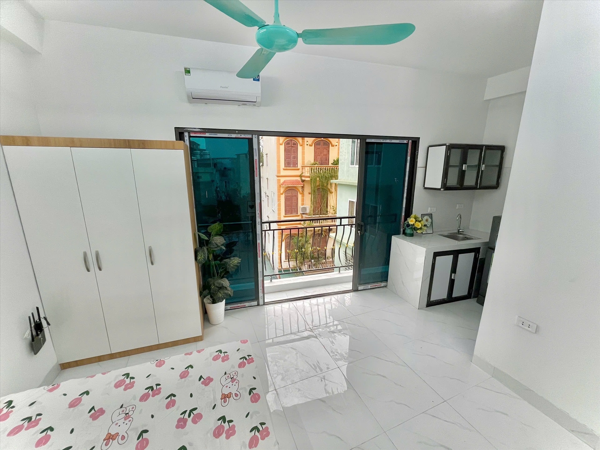 Phòng trọ Studio 25m2 tại Time House 1 Cổ Nhuế - Bắc Từ Liêm - Ban công
