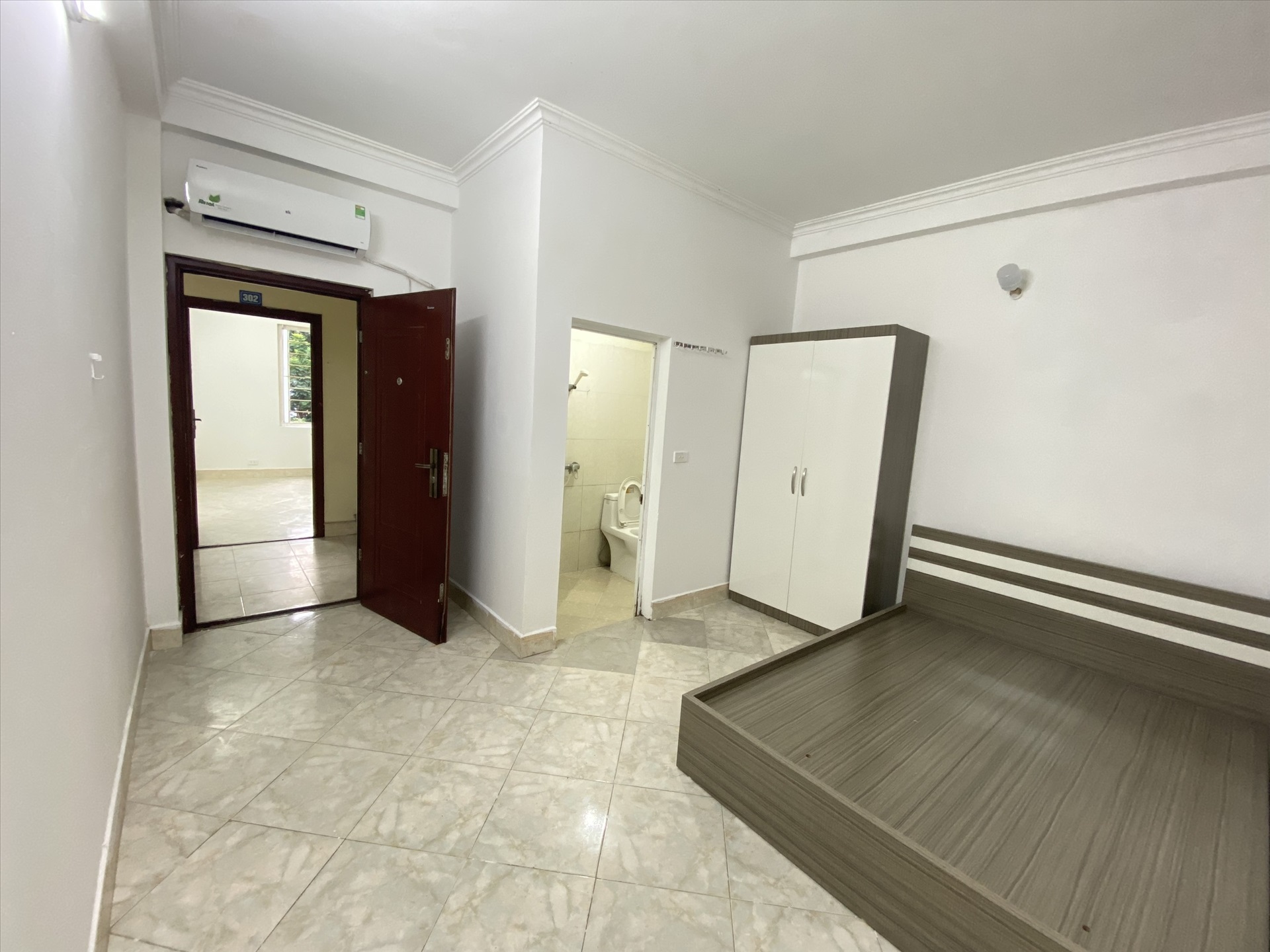 Phòng trọ 1 Phòng ngủ 20m2 tại TT House Pháo Đài Láng - Đống Đa - Phòng ngủ