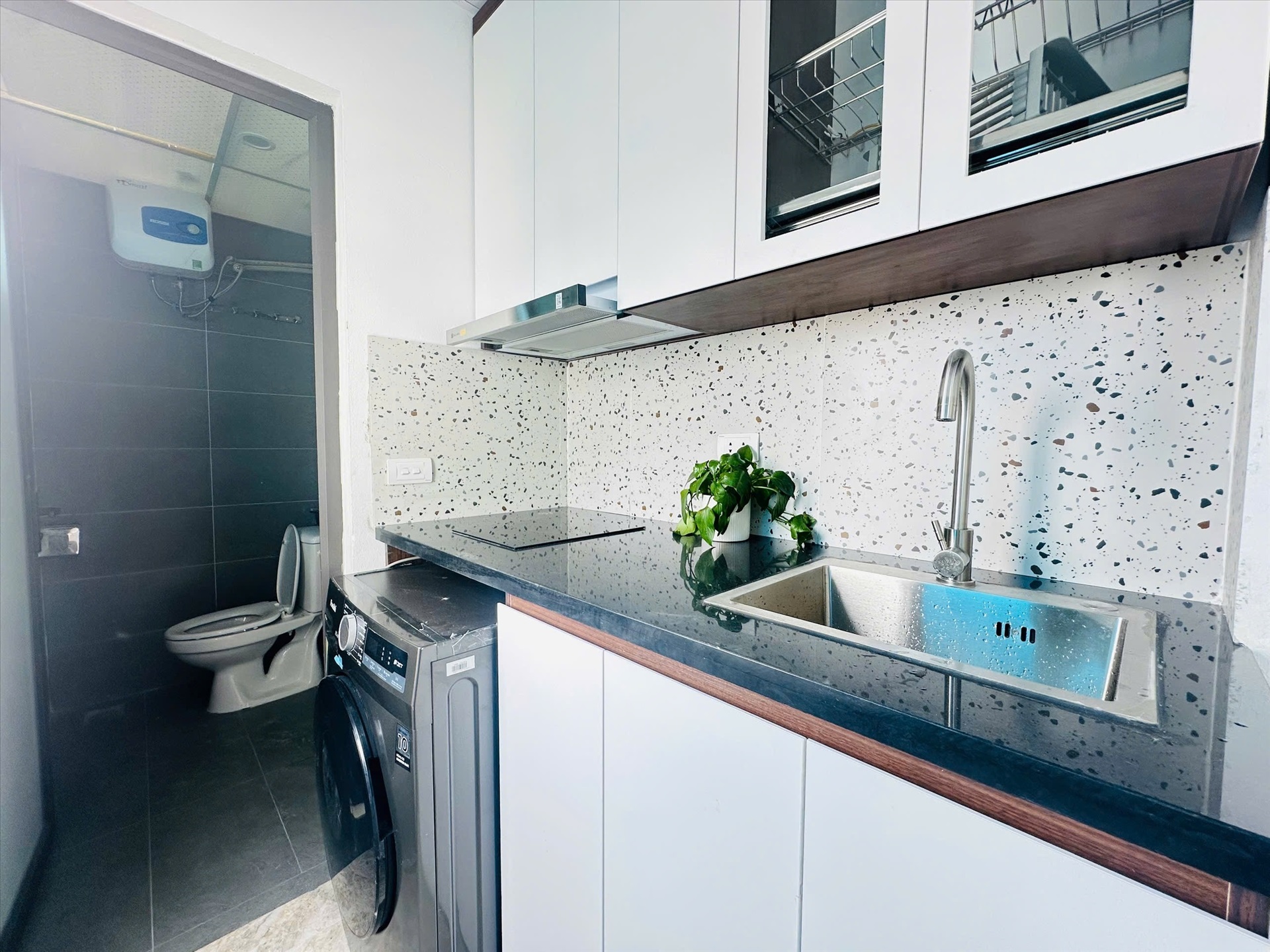 Phòng trọ Studio 35m2 tại NV Home Hào Nam - Đống Đa - Phòng bếp