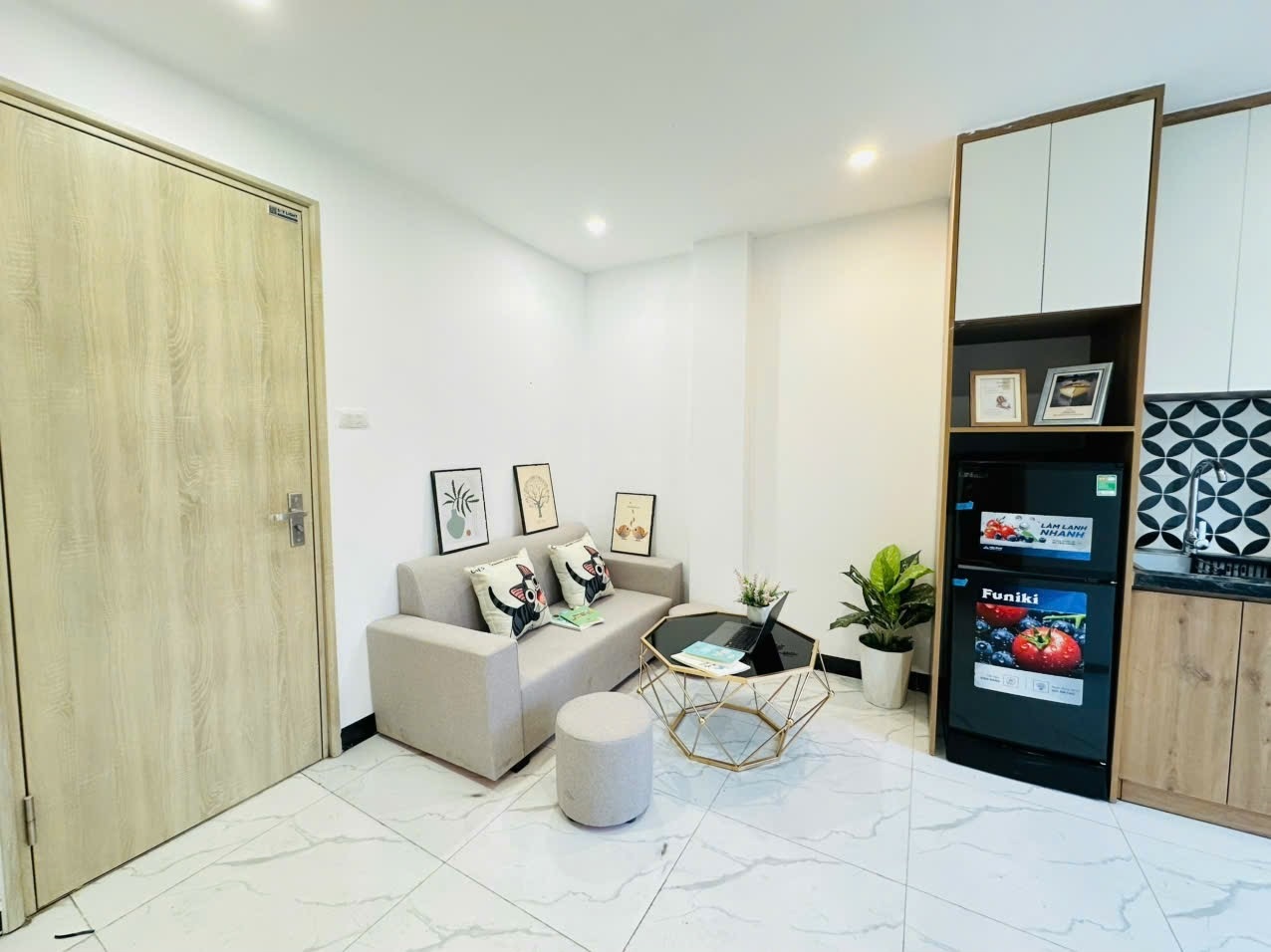 Phòng trọ 1 Phòng ngủ 30m2 tại NV Home 1 Xã Đàn - Đống Đa - Phòng khách