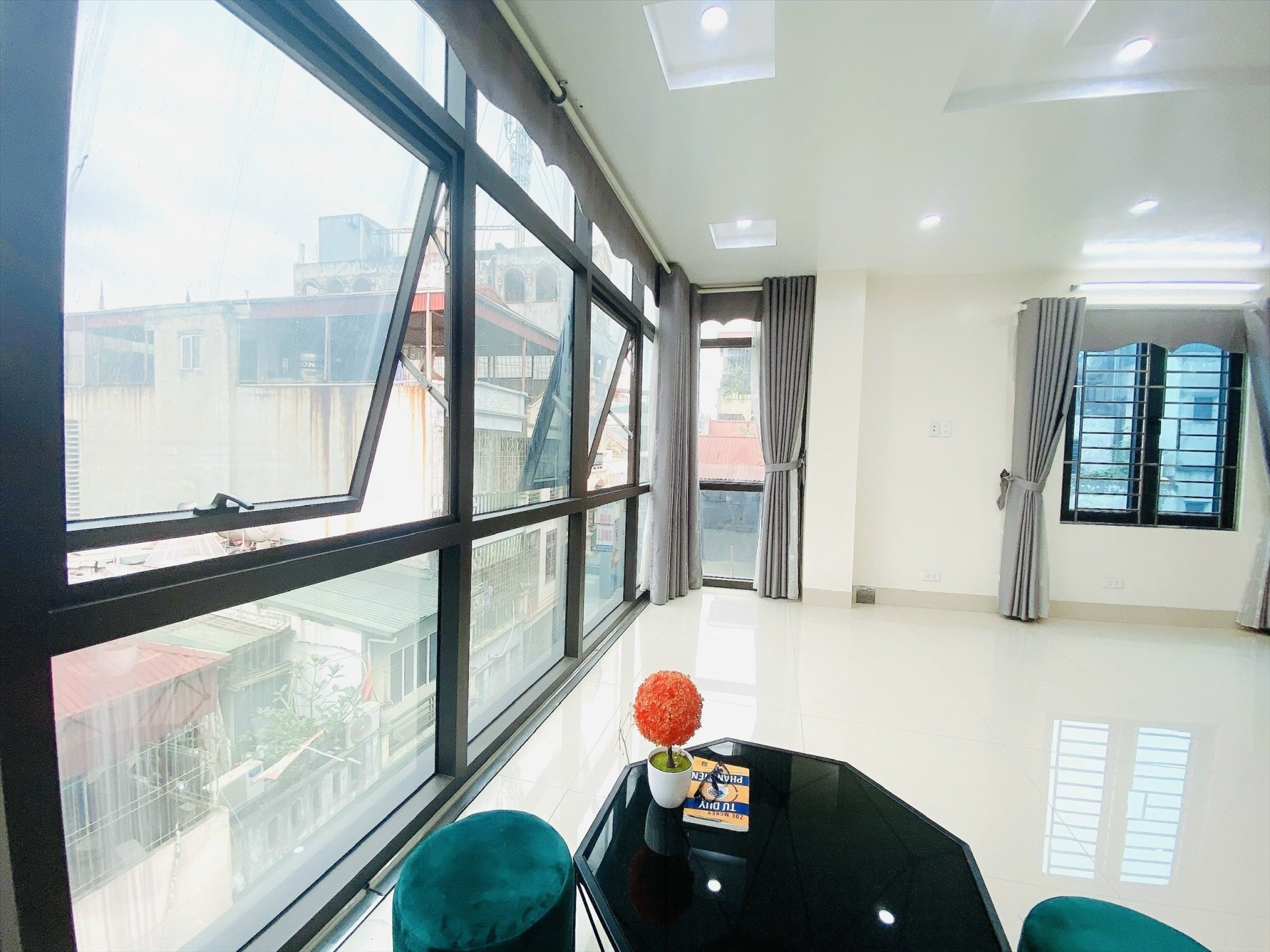 Phòng trọ Studio 40m2 tại Blue Homes Kim Hoa - Đống Đa - Phòng khách