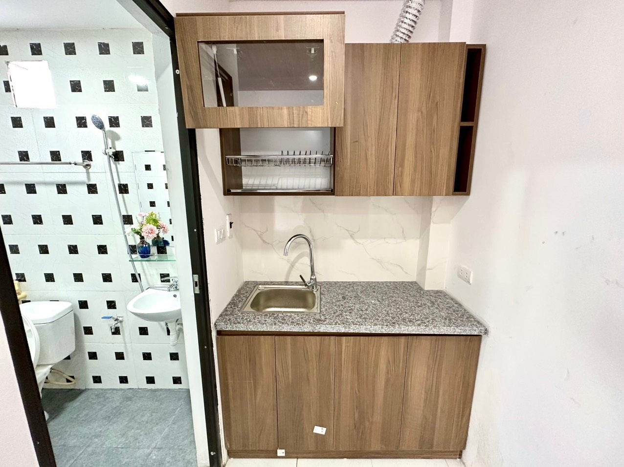 Phòng trọ Studio 20m2 tại Blue Homes Thịnh Hào 1 - Đống Đa - Phòng bếp