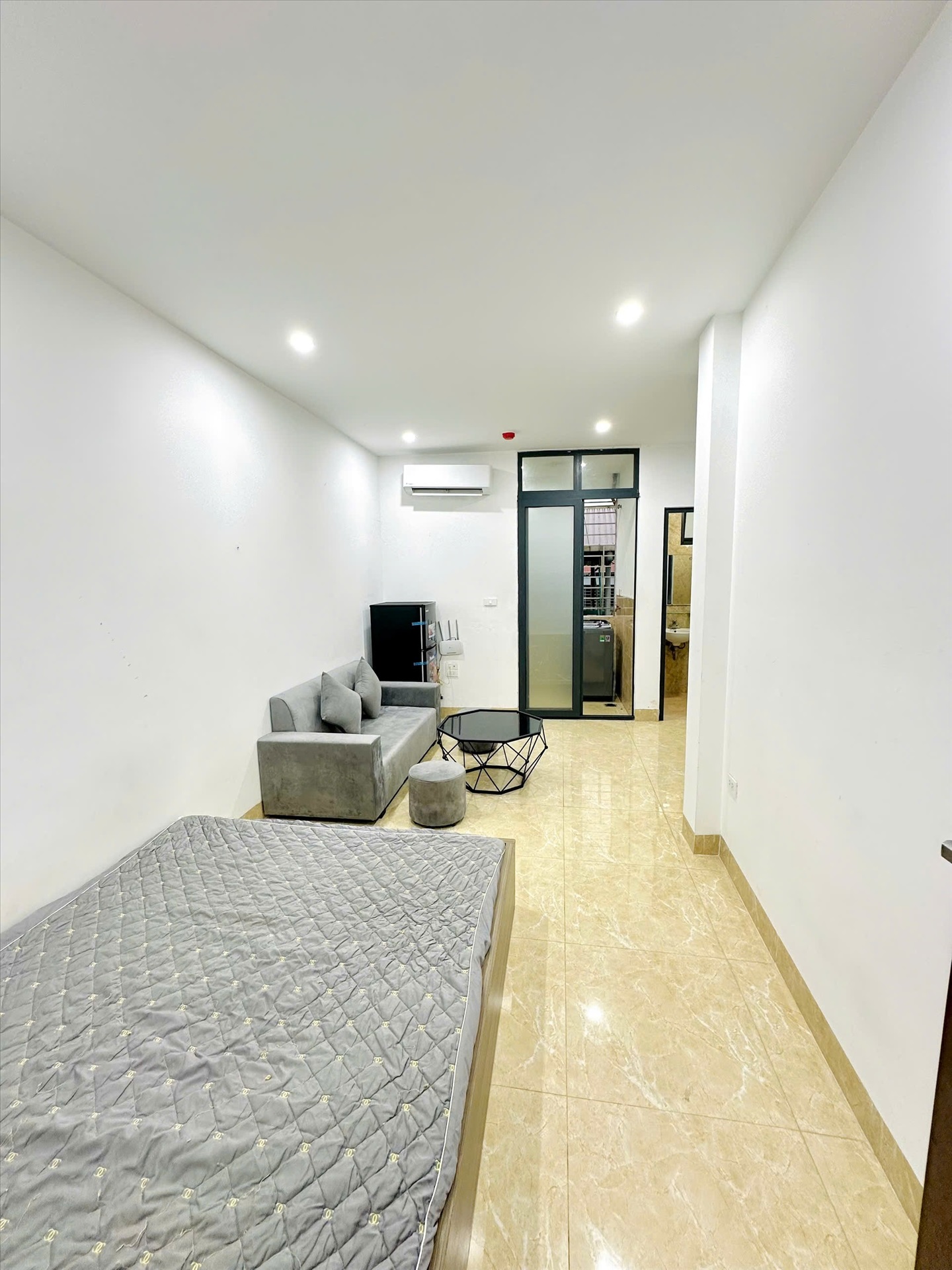 Phòng trọ 1 Phòng ngủ 30m2 tại TT House 2 Trần Duy Hưng - Cầu Giấy - Phòng khách
