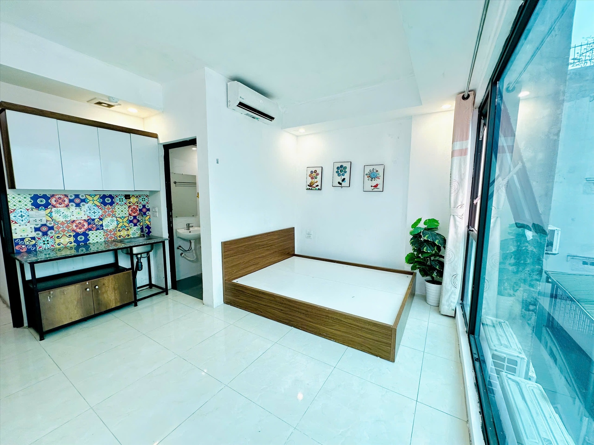 Phòng trọ 1 Phòng ngủ 20m2 tại TT House 1 Chùa Láng - Đống Đa - Phòng tắm
