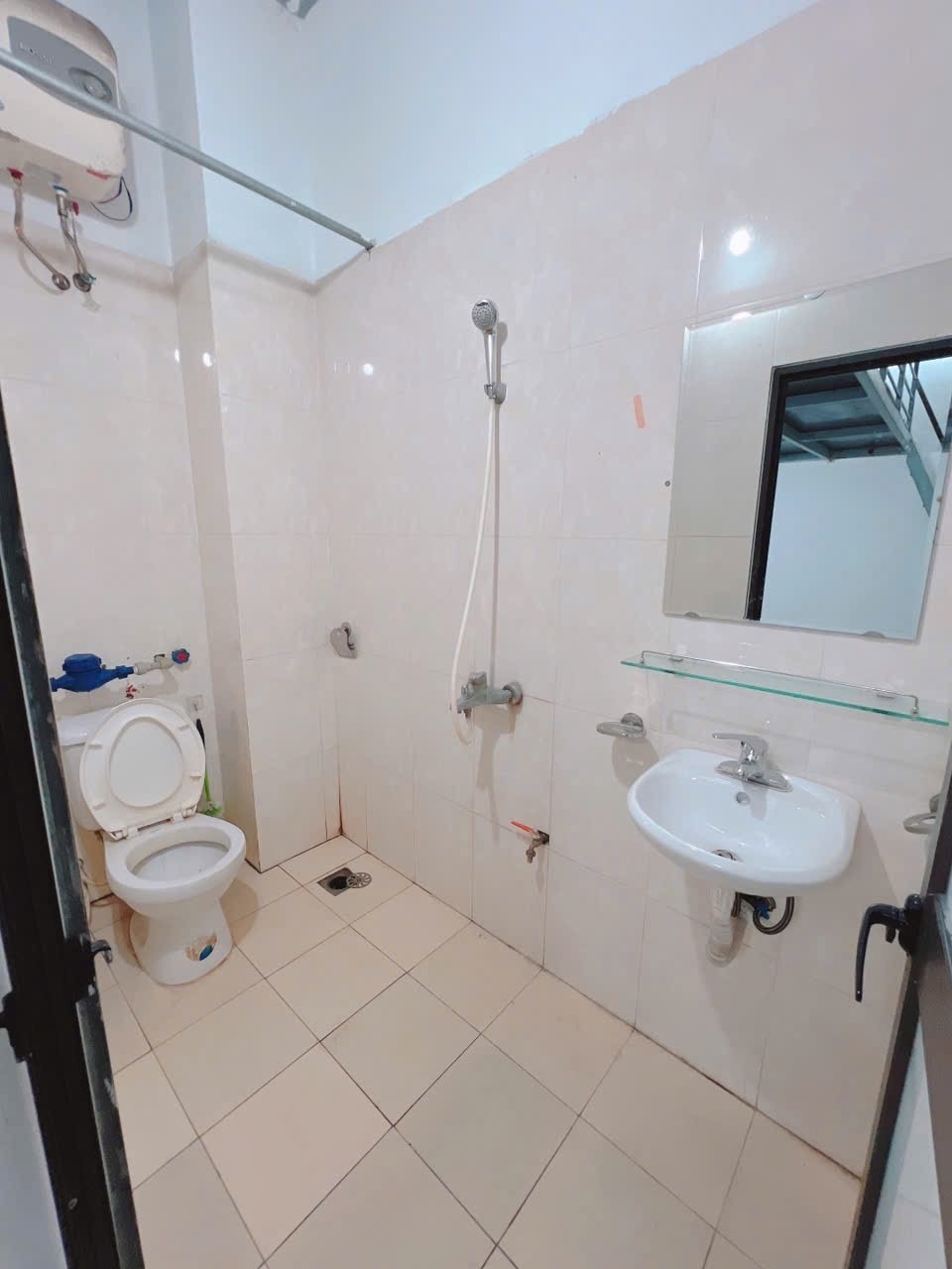 Phòng trọ Duplex 25m2 tại HappyHomes Hồ Tùng Mậu - Nam Từ Liêm - Phòng tắm