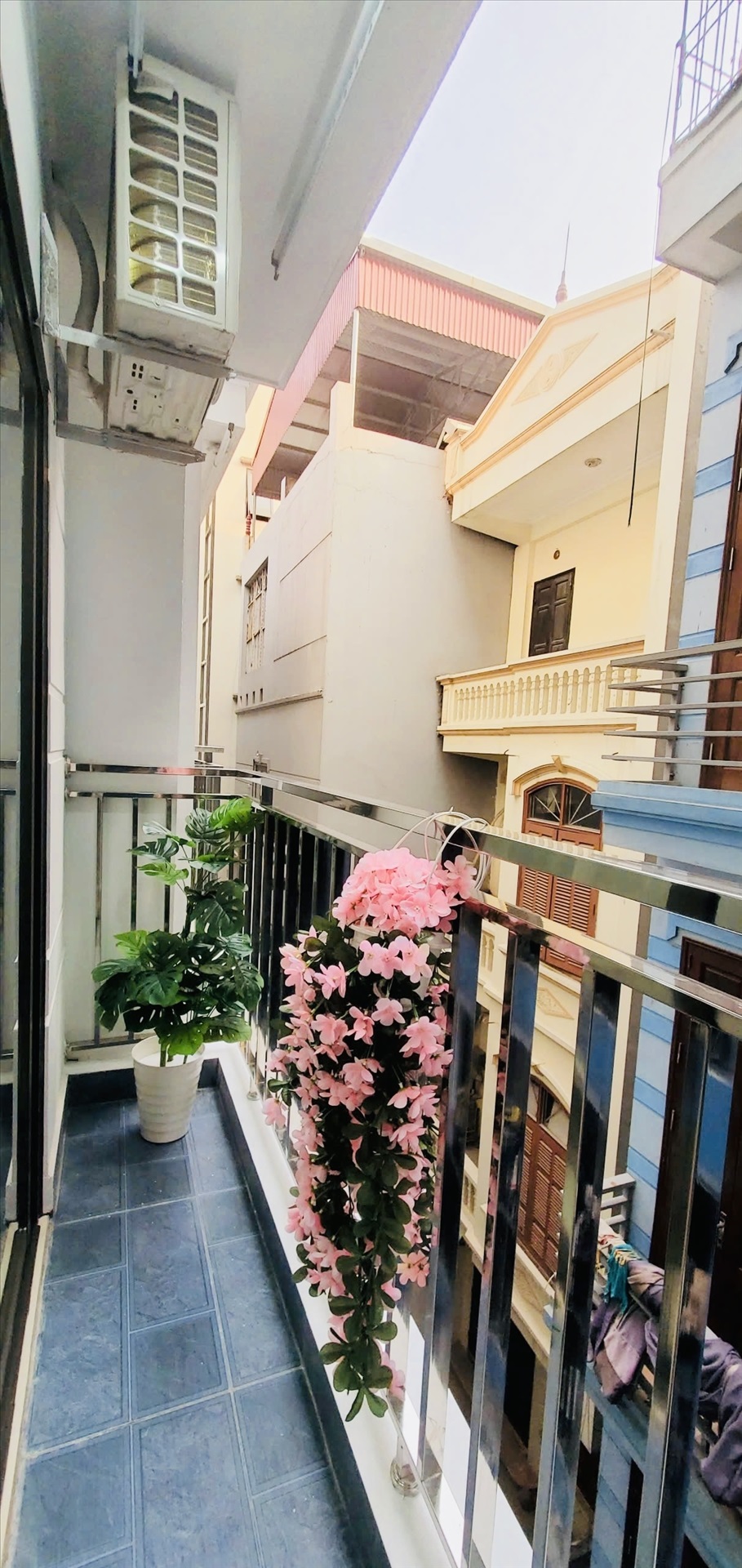 Phòng trọ Studio 25m2 tại Friends Team Tô Vĩnh Diện - Thanh Xuân - Ban công