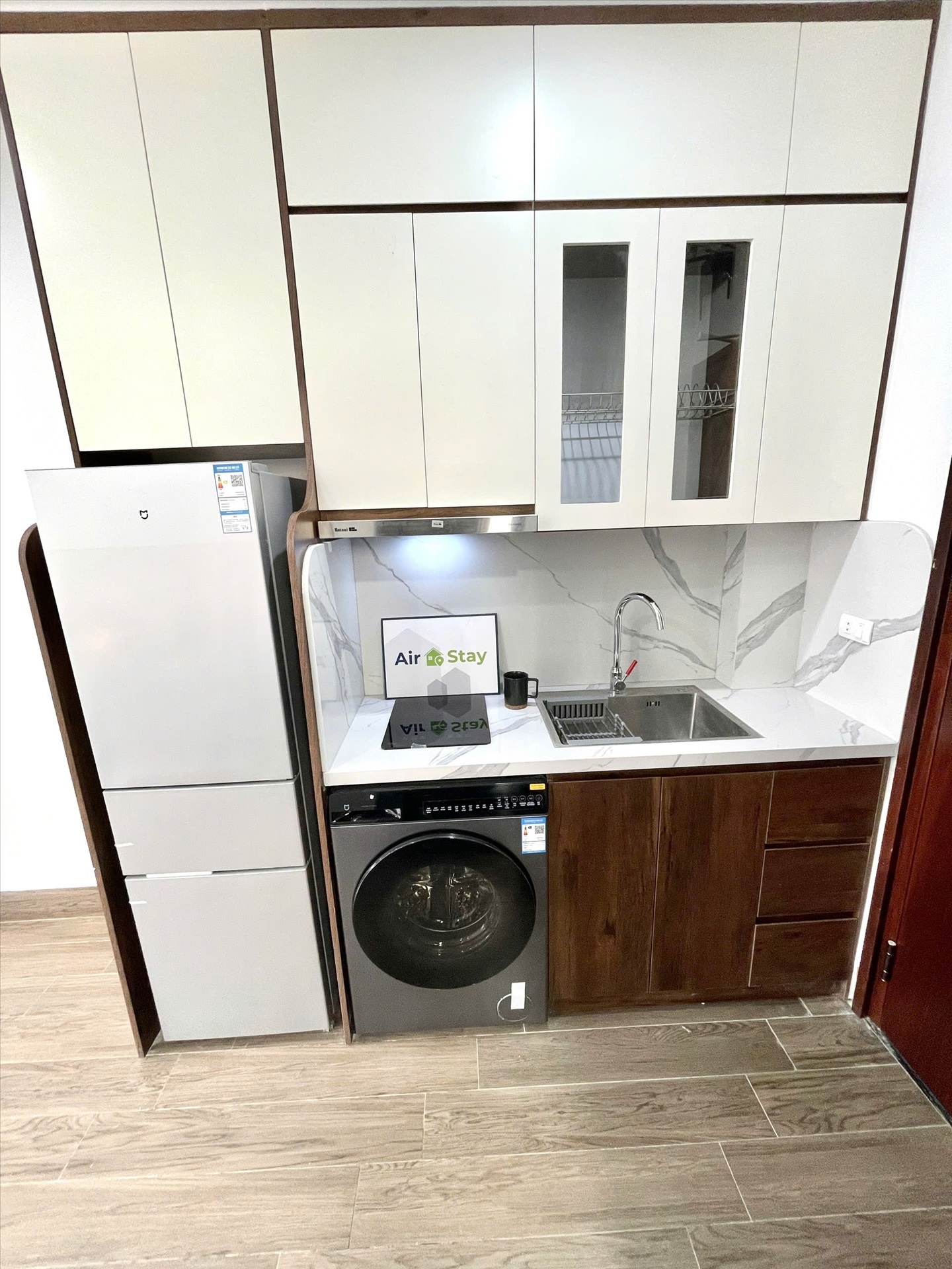 Phòng trọ Airstay Chợ Khâm Thiên - Đông Đa - Phòng (*)
