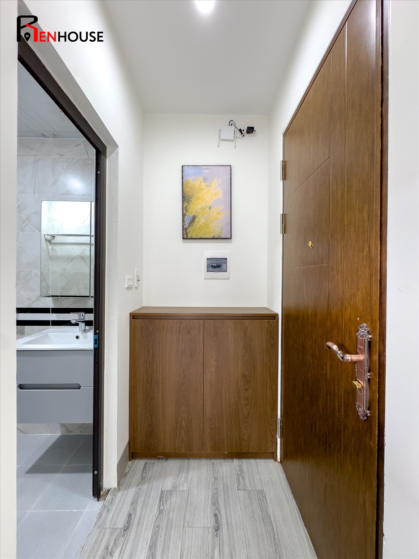Phòng trọ Studio 30m2 tại RenHouse An Dương Vương 2 - Tây Hồ - Phòng khách