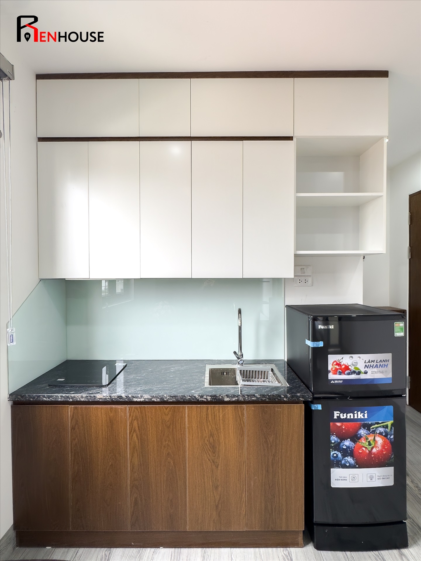 Phòng trọ Studio 30m2 tại RenHouse An Dương Vương 2 - Tây Hồ - Phòng bếp