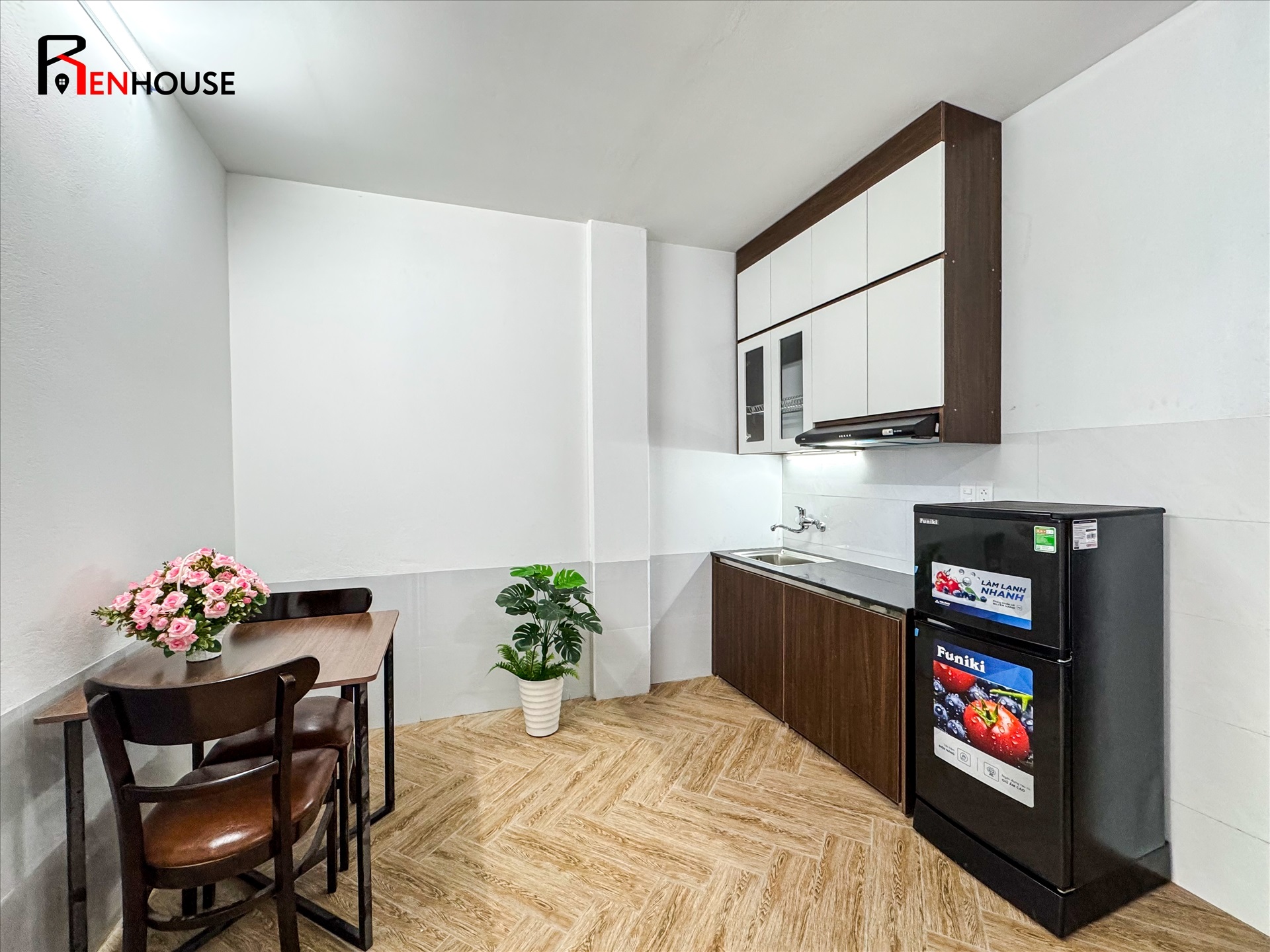 Phòng trọ 2 Phòng ngủ 45m2 tại RenHouse 1 Phú Kiều - Bắc Từ Liêm - Phòng bếp