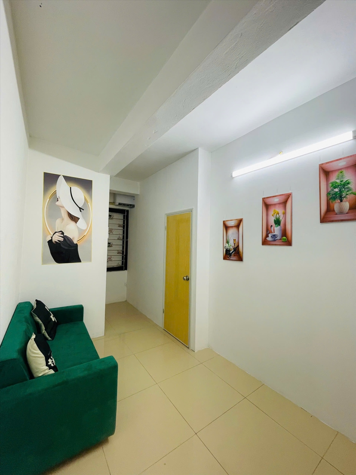 Phòng trọ 2 Phòng ngủ 40m2 tại DH Home Lê Quang Đạo - Nam Từ Liêm - Phòng khách