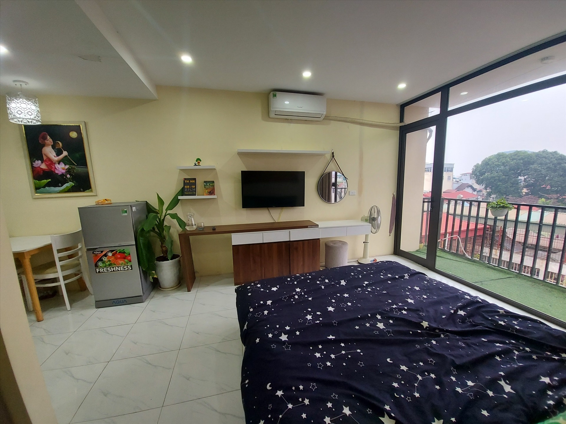 Phòng trọ Studio 37m2 tại Salahomes Nguyễn Ngọc Vũ - Cầu Giấy - Phòng ngủ