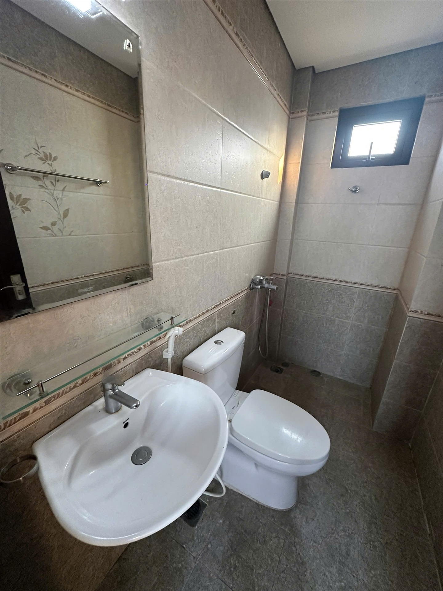 Phòng trọ Studio 30m2 tại CTC Home Trương Định - Hoàng Mai - Phòng tắm