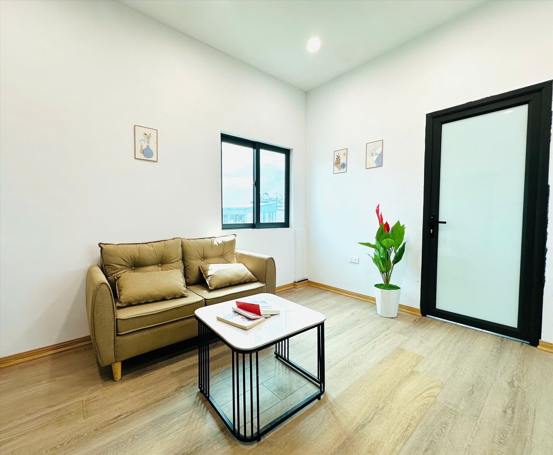 Phòng trọ 2 Phòng ngủ 45m2 tại NV Home 1 Xã Đàn - Đống Đa - Phòng khách