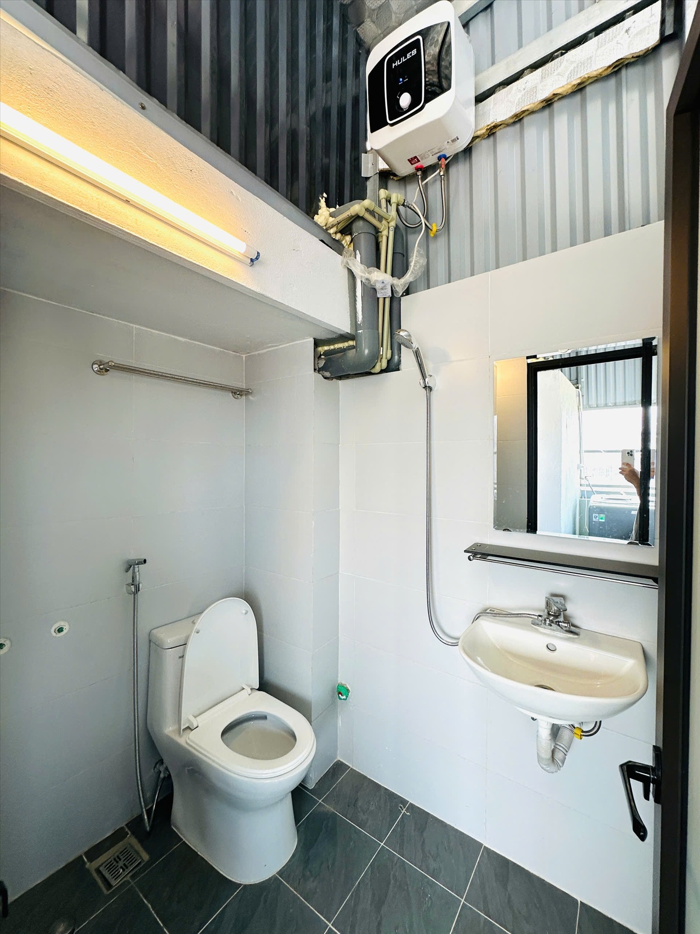Phòng trọ 2 Phòng ngủ 45m2 tại NV Home 1 Xã Đàn - Đống Đa - Phòng tắm