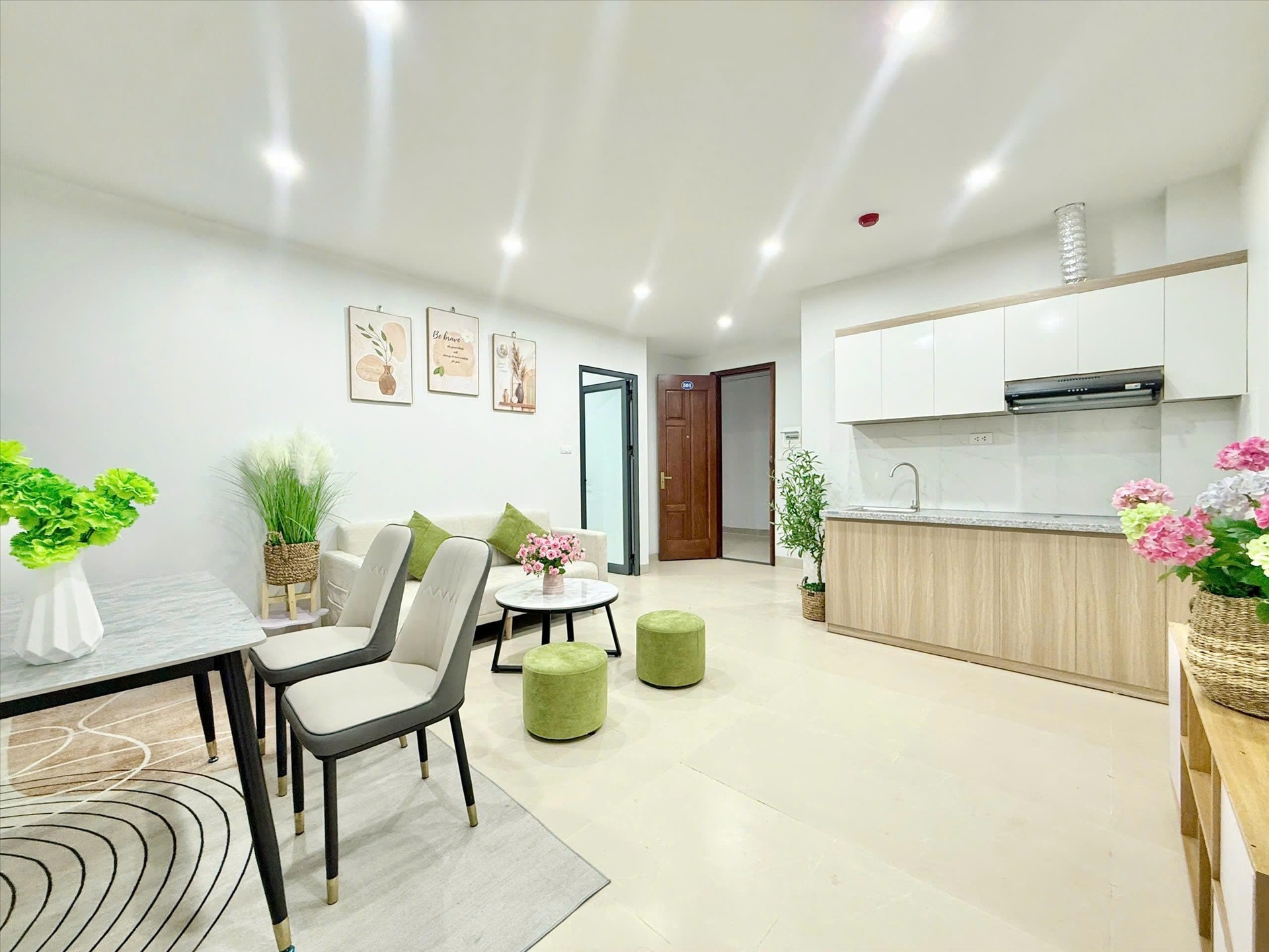 Phòng trọ 1 Phòng ngủ 45m2 tại Time House Nguyễn Khánh Toàn - Cầu Giấy - Phòng khách