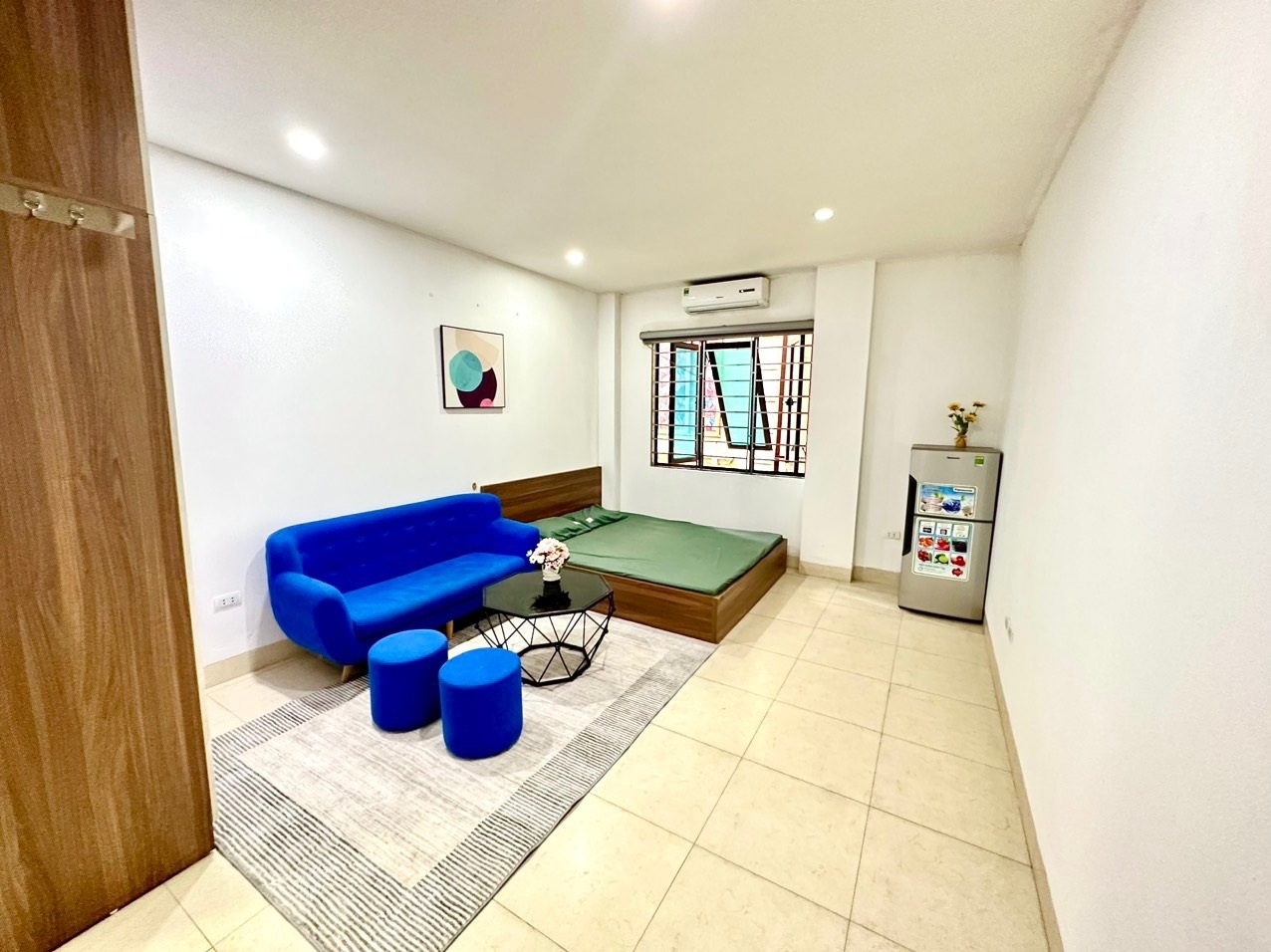 Phòng trọ Studio 30m2 tại DT Apartment Nguyễn Ngọc Vũ - Cầu Giấy - Phòng khách