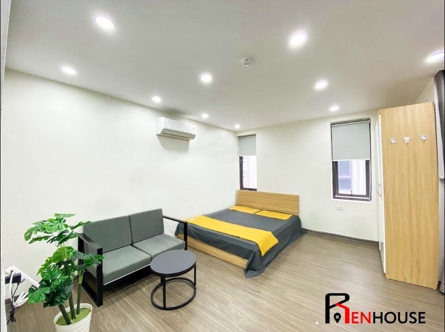 Phòng trọ Studio 32m2 tại RenHouse 2 Trần Thái Tông - Cầu Giấy - Phòng ngủ