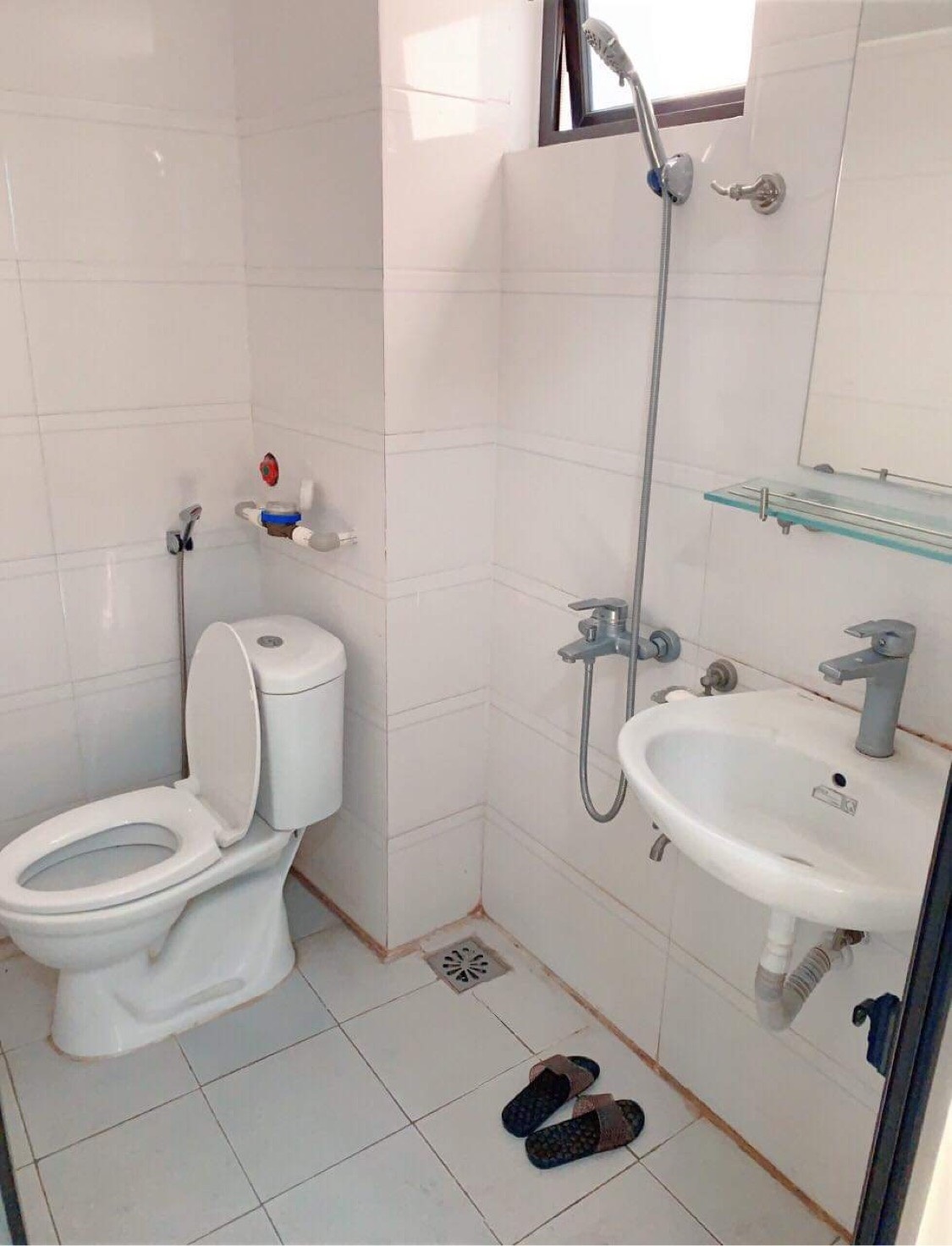 Phòng trọ Studio 22m2 tại HappyHomes 1 Hồ Tùng Mậu - Cầu Giấy - Phòng tắm