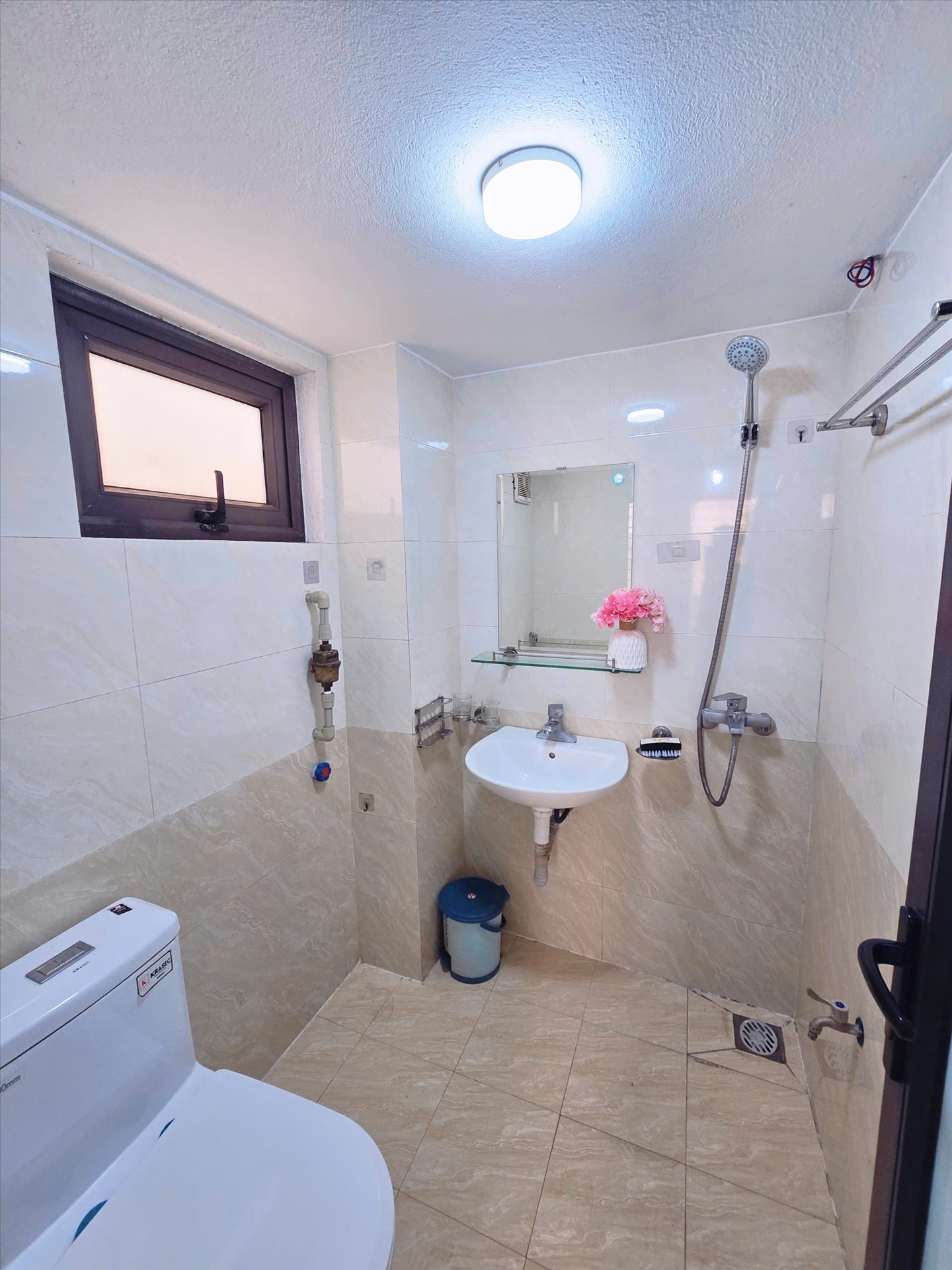Phòng trọ Studio 22m2 tại Happy Homes 4 Trần Bình - Cầu Giấy - Phòng tắm