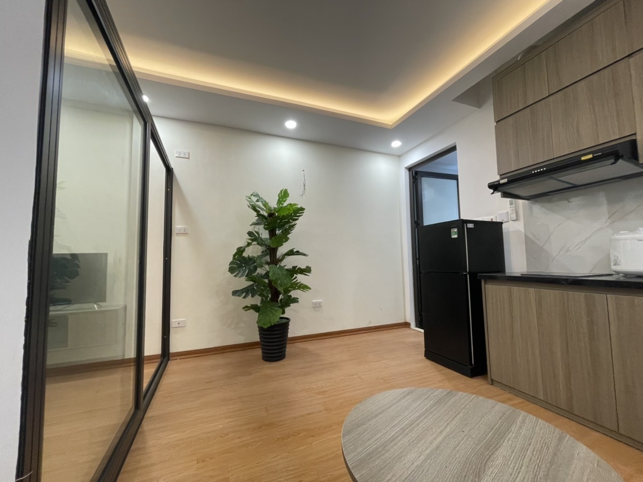 Phòng trọ 1 Phòng ngủ 38m2 tại Sunny Apartment Nguyễn Khang - Cầu Giấy - Phòng tắm