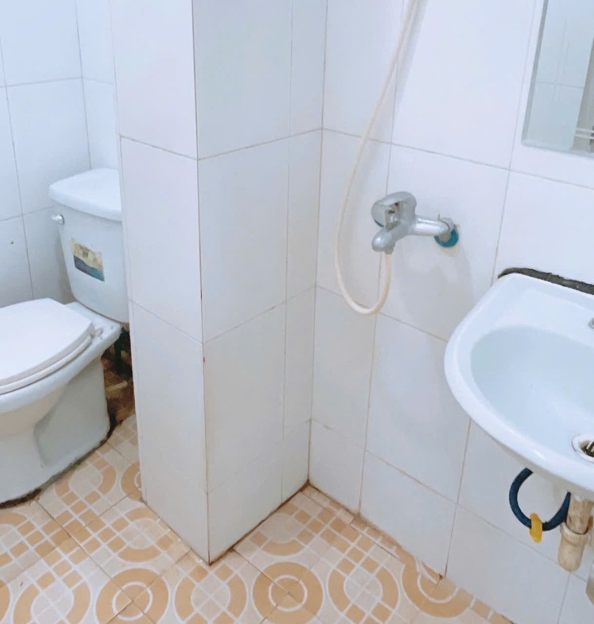 Phòng trọ Studio 24m2 tại HappyHomes Trần Thái Tông - Cầu Giấy - Phòng tắm