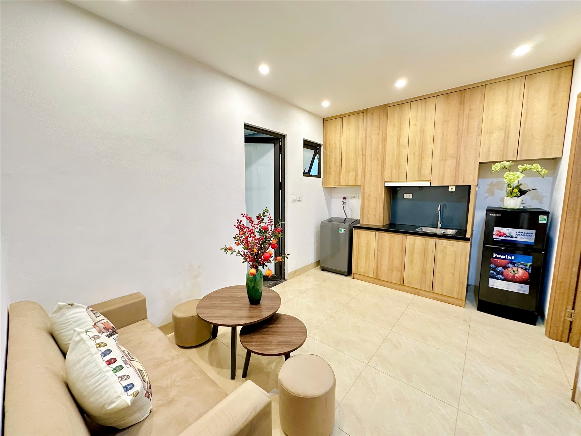Phòng trọ 1 Phòng ngủ 40m2 tại TT House Cầu Giấy - Cầu Giấy - Phòng khách
