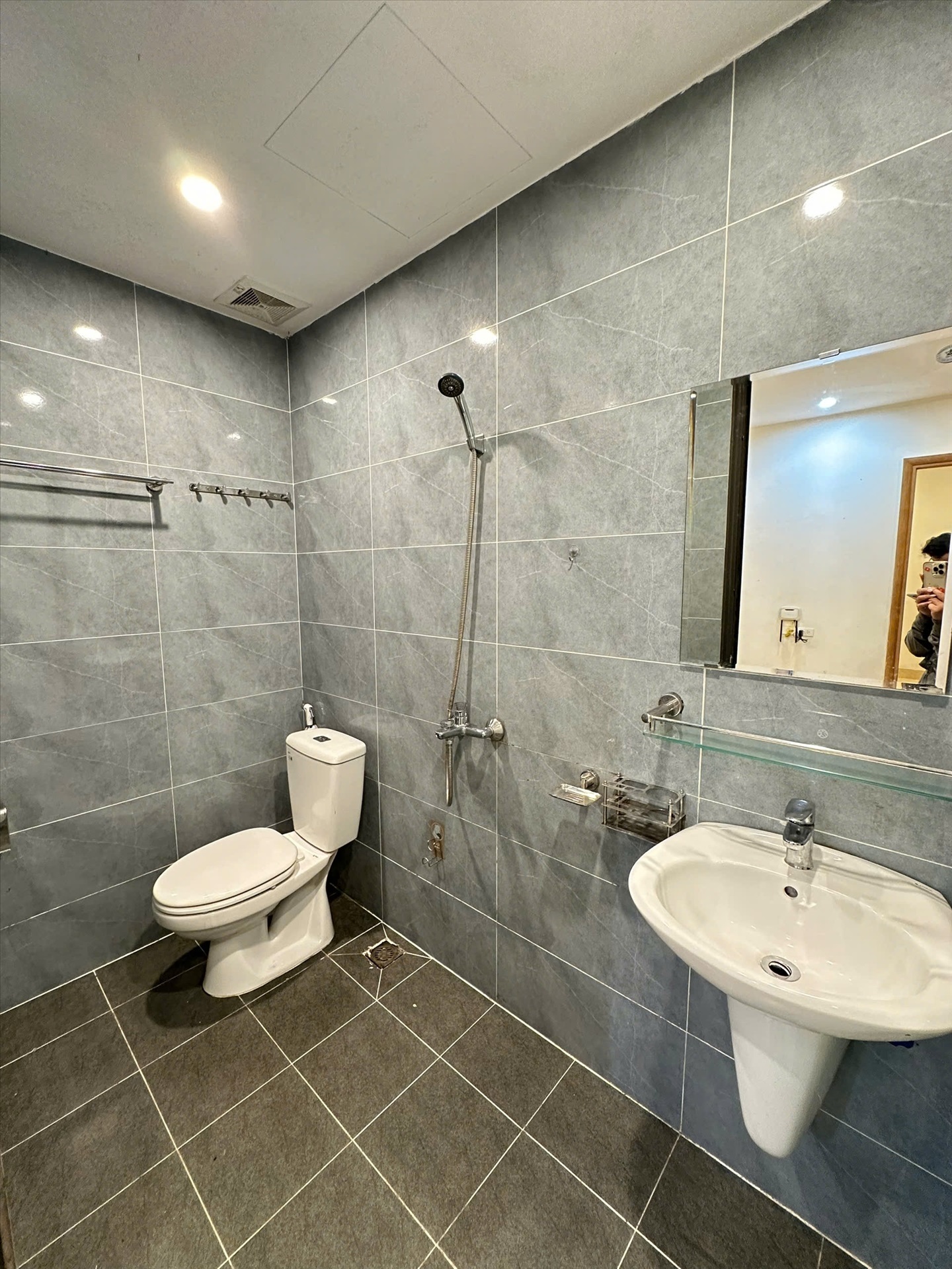 Phòng trọ 1 Phòng ngủ 40m2 tại TT House Cầu Giấy - Cầu Giấy - Phòng tắm
