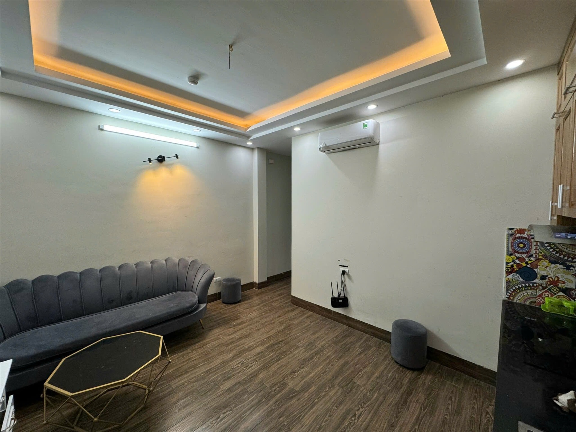 Phòng trọ 2 Phòng ngủ 60m2 tại Airstay Giáp Bát - Hoàng Mai - Phòng khách