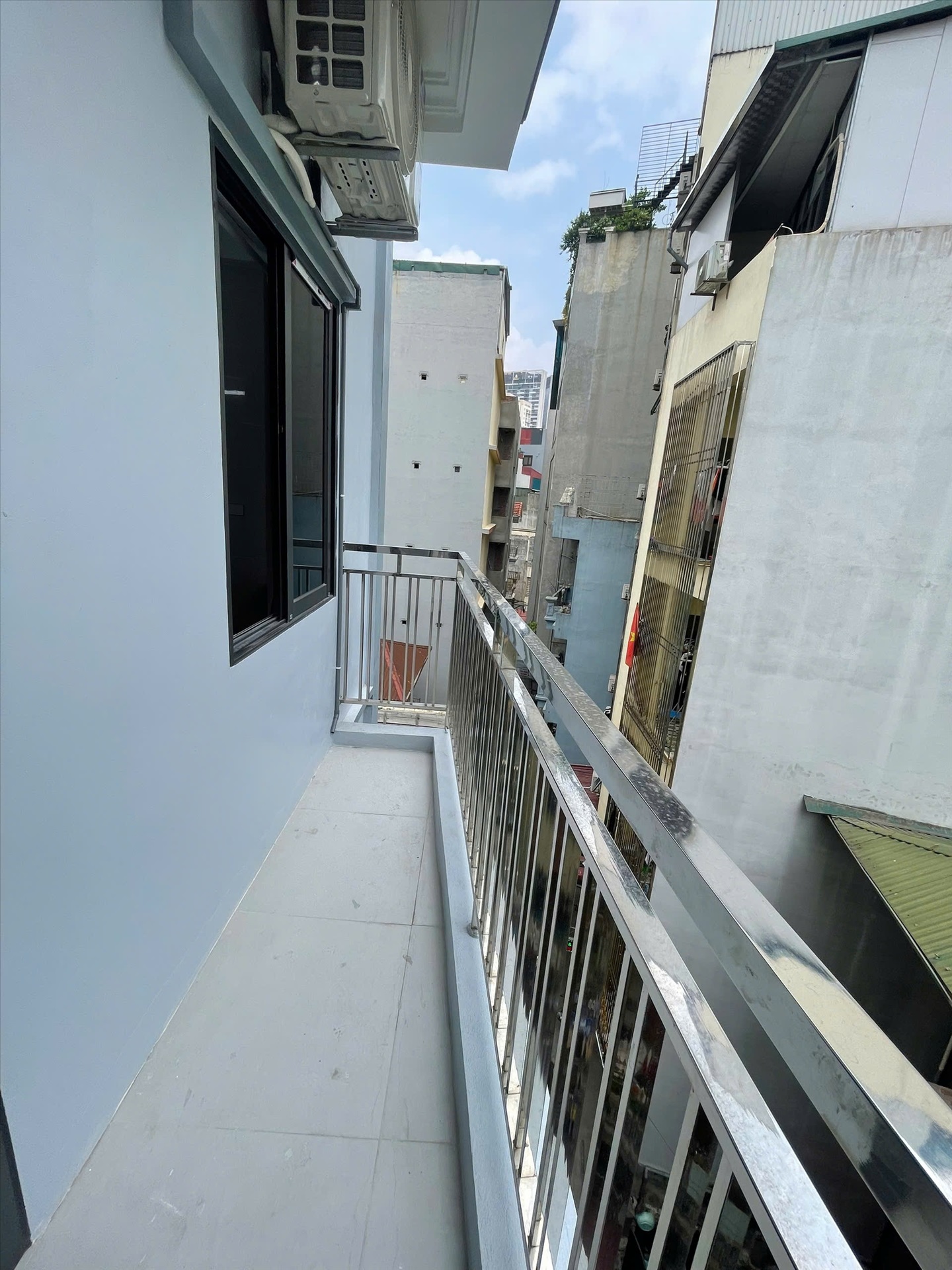 Phòng trọ Studio 28m2 tại CH Home Mỹ Đình - Nam Từ Liêm - Ban công